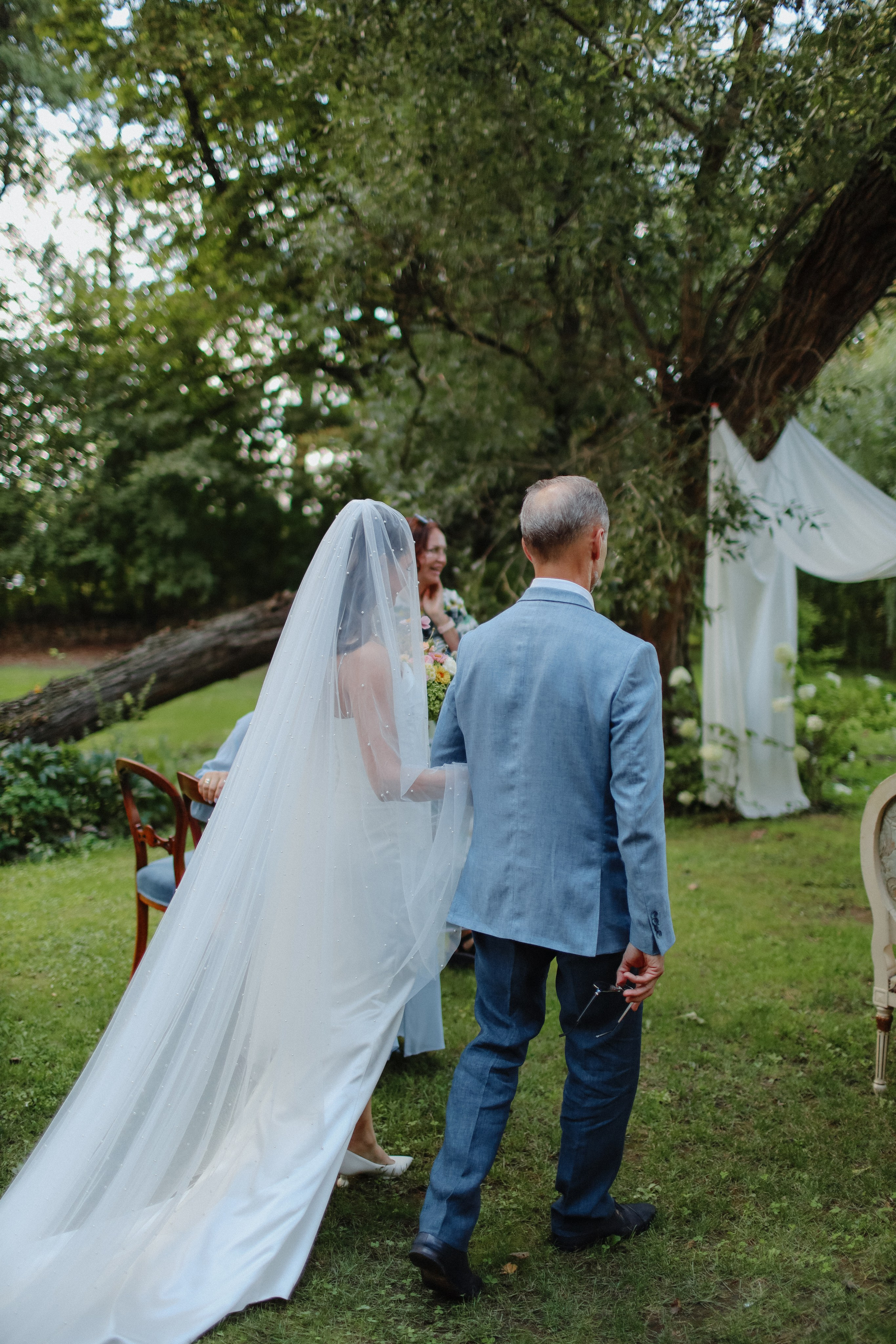 August 2024 — Anastasia & Matouš Chateau Trebesice. Свадебный, лав стори фотограф в Праге, Европе Елизавета Гриценко