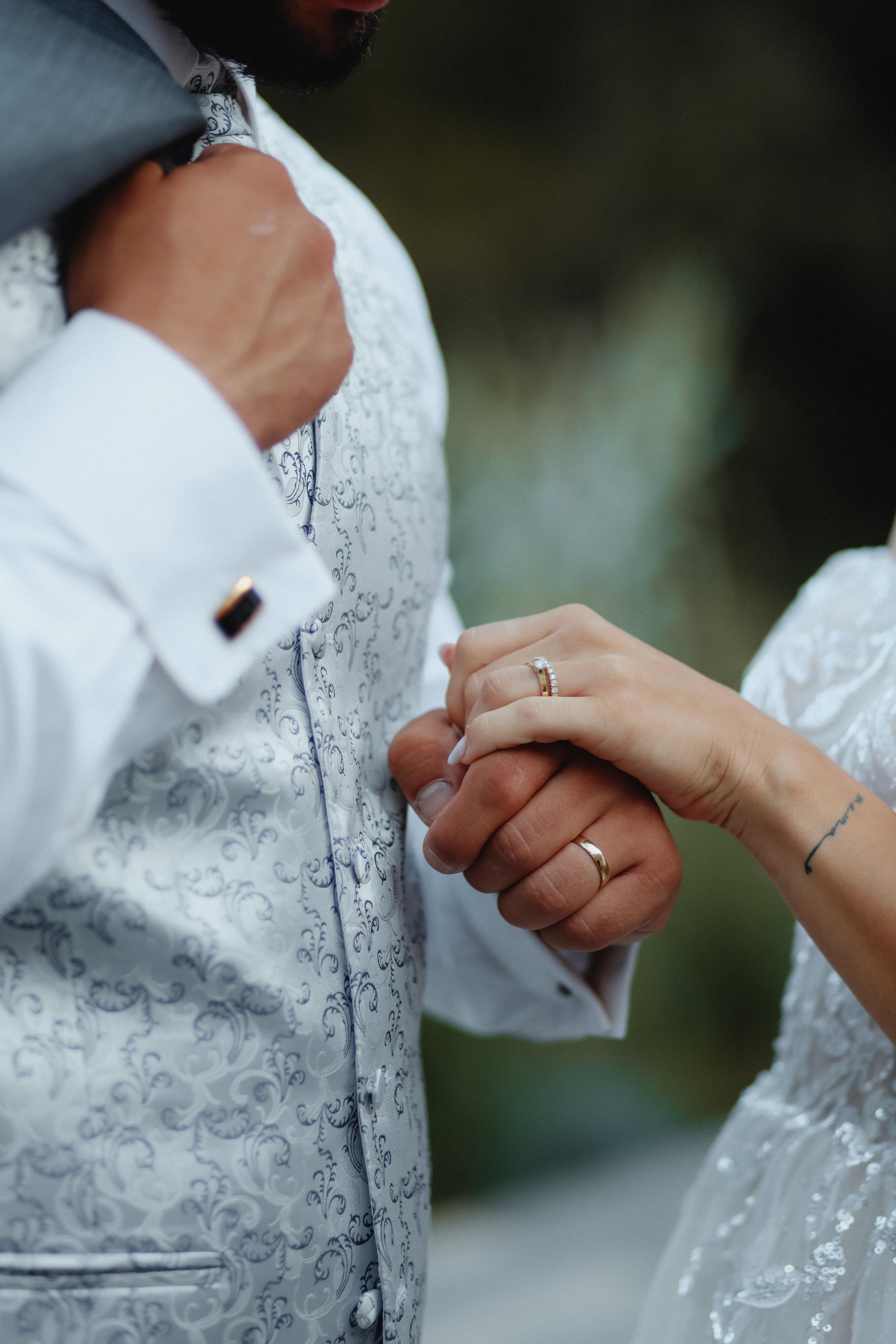 September 2023 — wedding Hrad Kunzov. Свадебный, лав стори фотограф в Праге, Европе Елизавета Гриценко