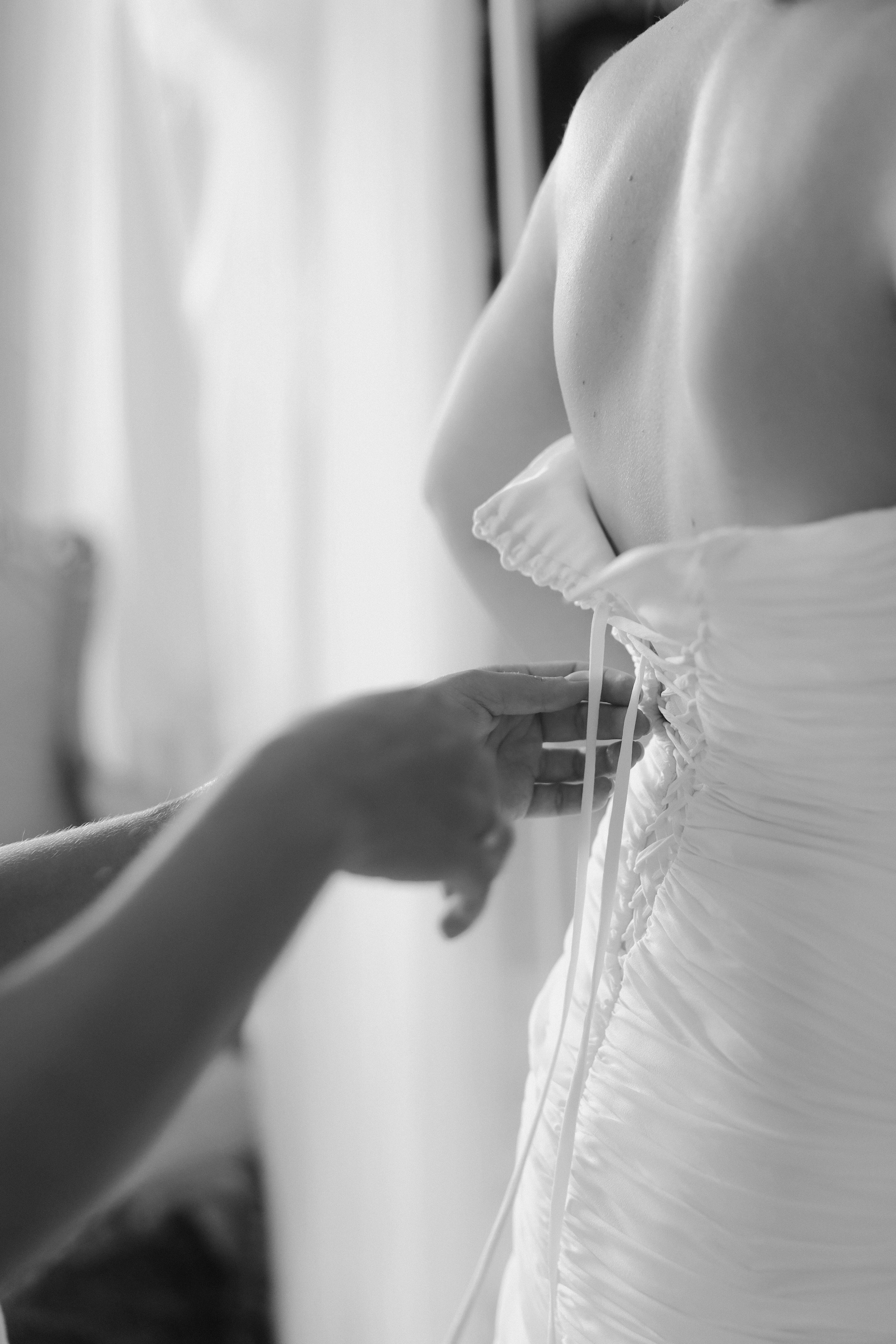 August 2025 — Róza & Nikolay Chateau Třebešice. Wedding & love story photographer Prague, Europe Elizaveta Gritsenko