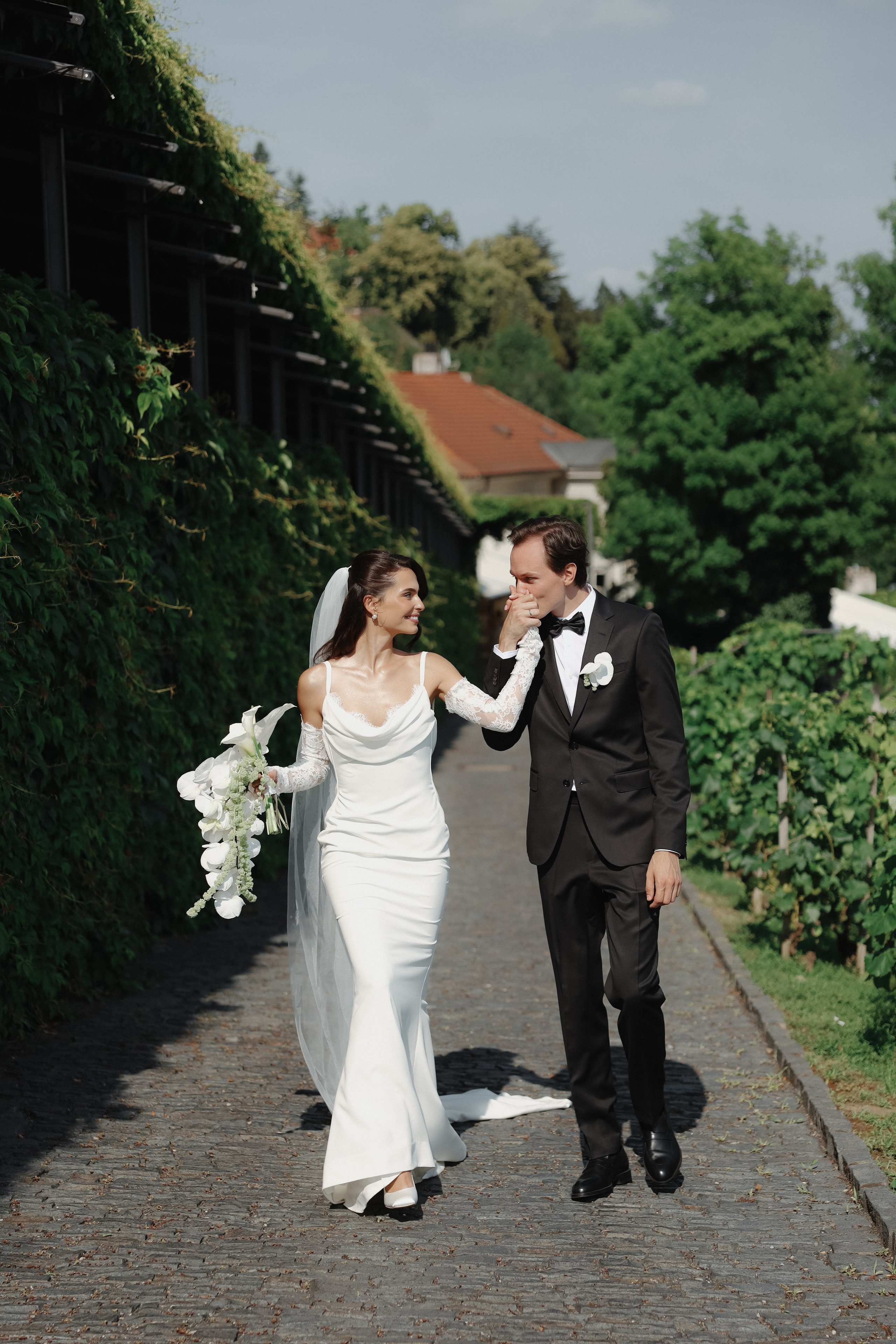 Anna & Stas June 2025 Villa Richter, Prague. Свадебный, лав стори фотограф в Праге, Европе Елизавета Гриценко