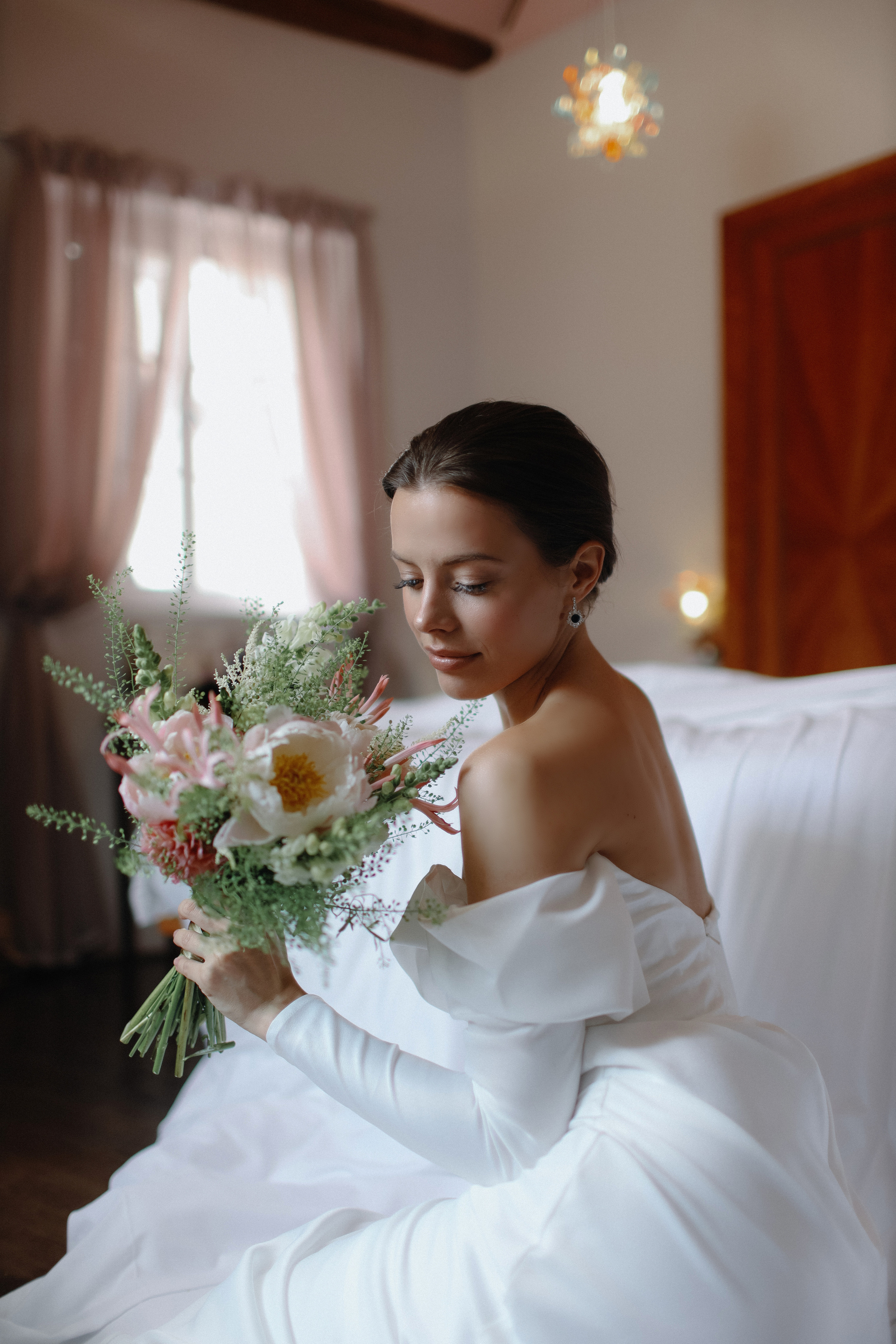Bride’s Morning Editorial. Свадебный, лав стори фотограф в Праге, Европе Елизавета Гриценко
