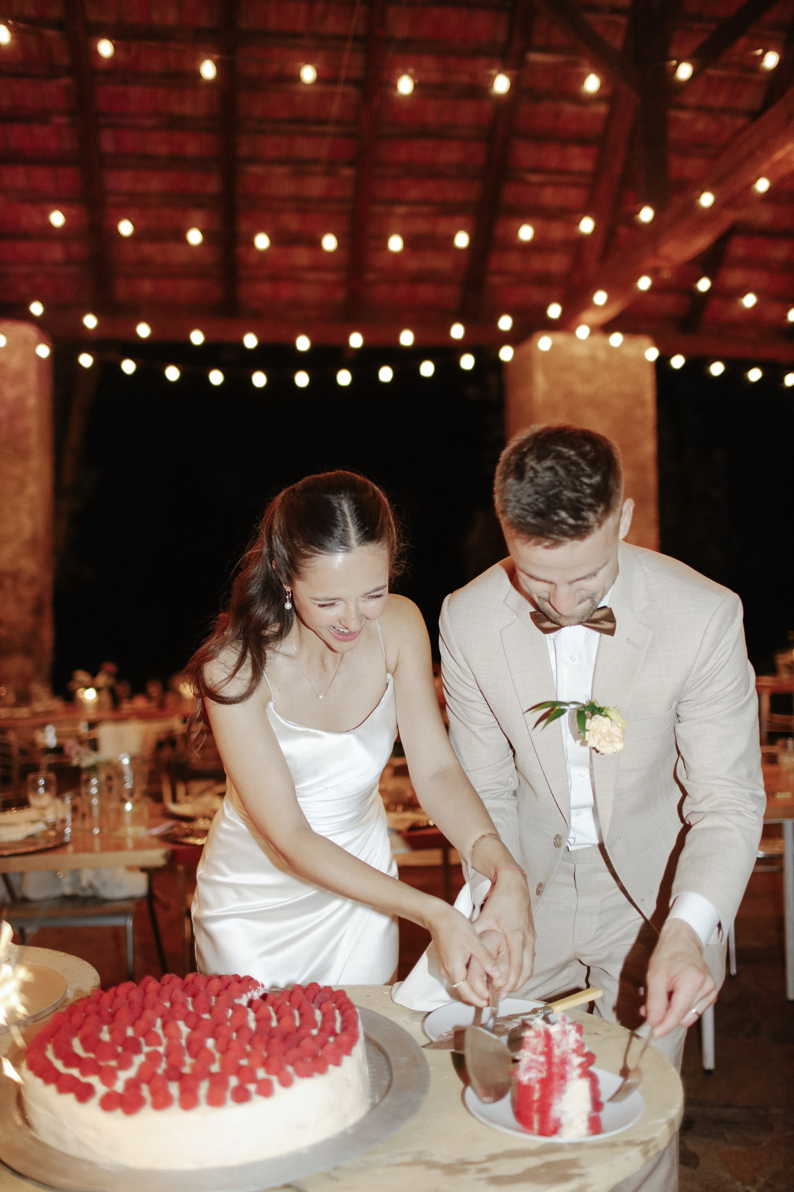 August 2024 — Anastasia & Matouš Chateau Trebesice. Свадебный, лав стори фотограф в Праге, Европе Елизавета Гриценко