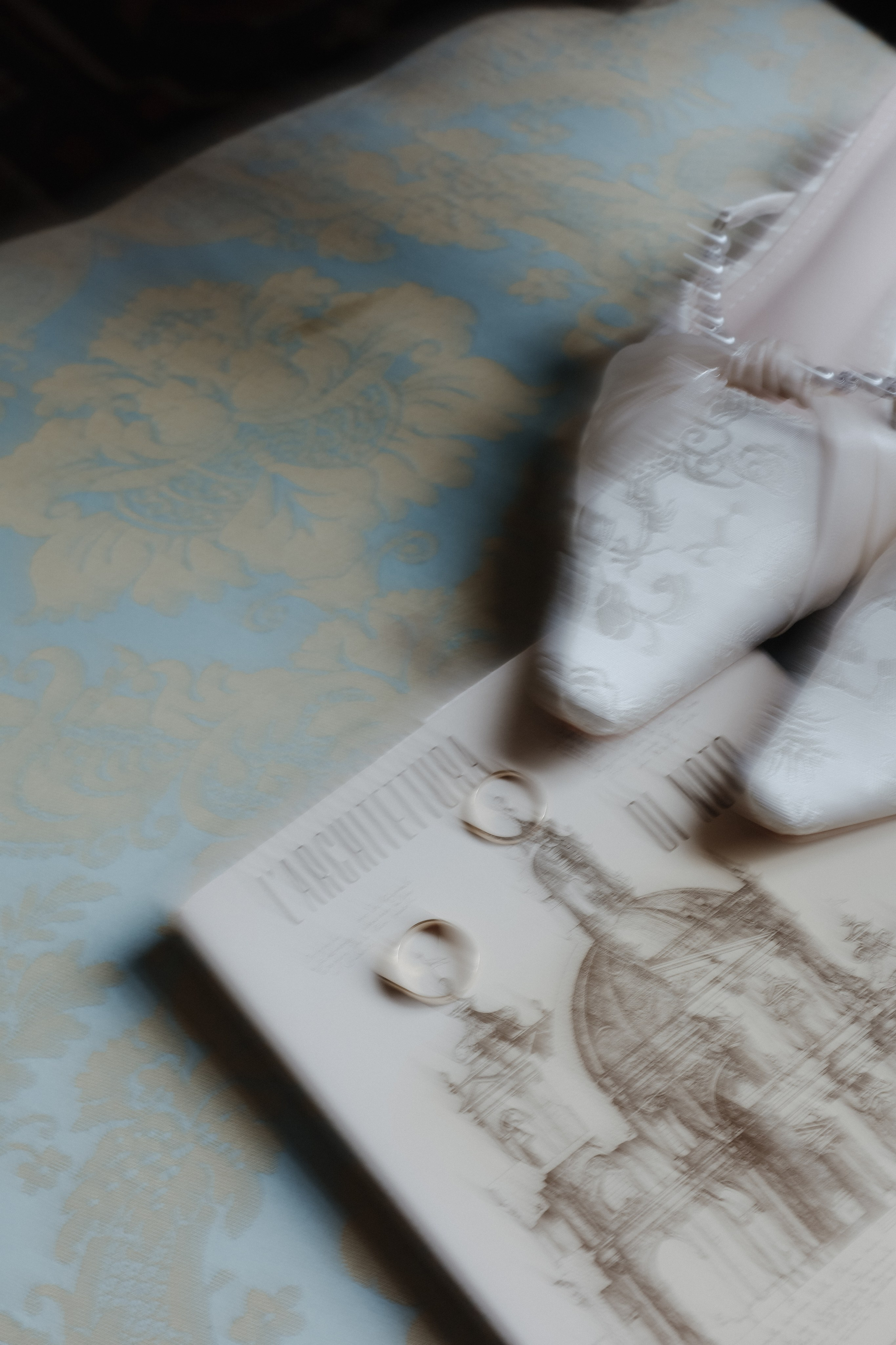 August 2025 — Róza & Nikolay Chateau Třebešice. Wedding & love story photographer Prague, Europe Elizaveta Gritsenko