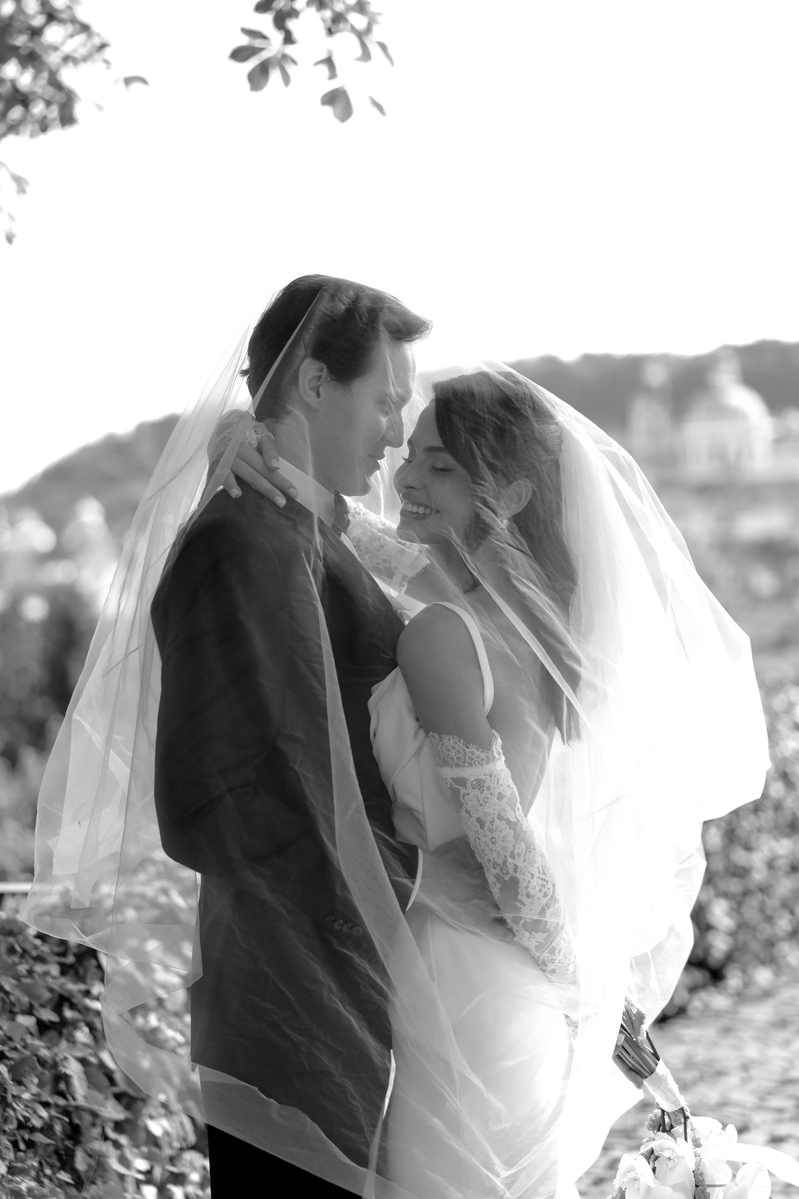 Anna & Stas June 2025 Villa Richter, Prague. Свадебный, лав стори фотограф в Праге, Европе Елизавета Гриценко