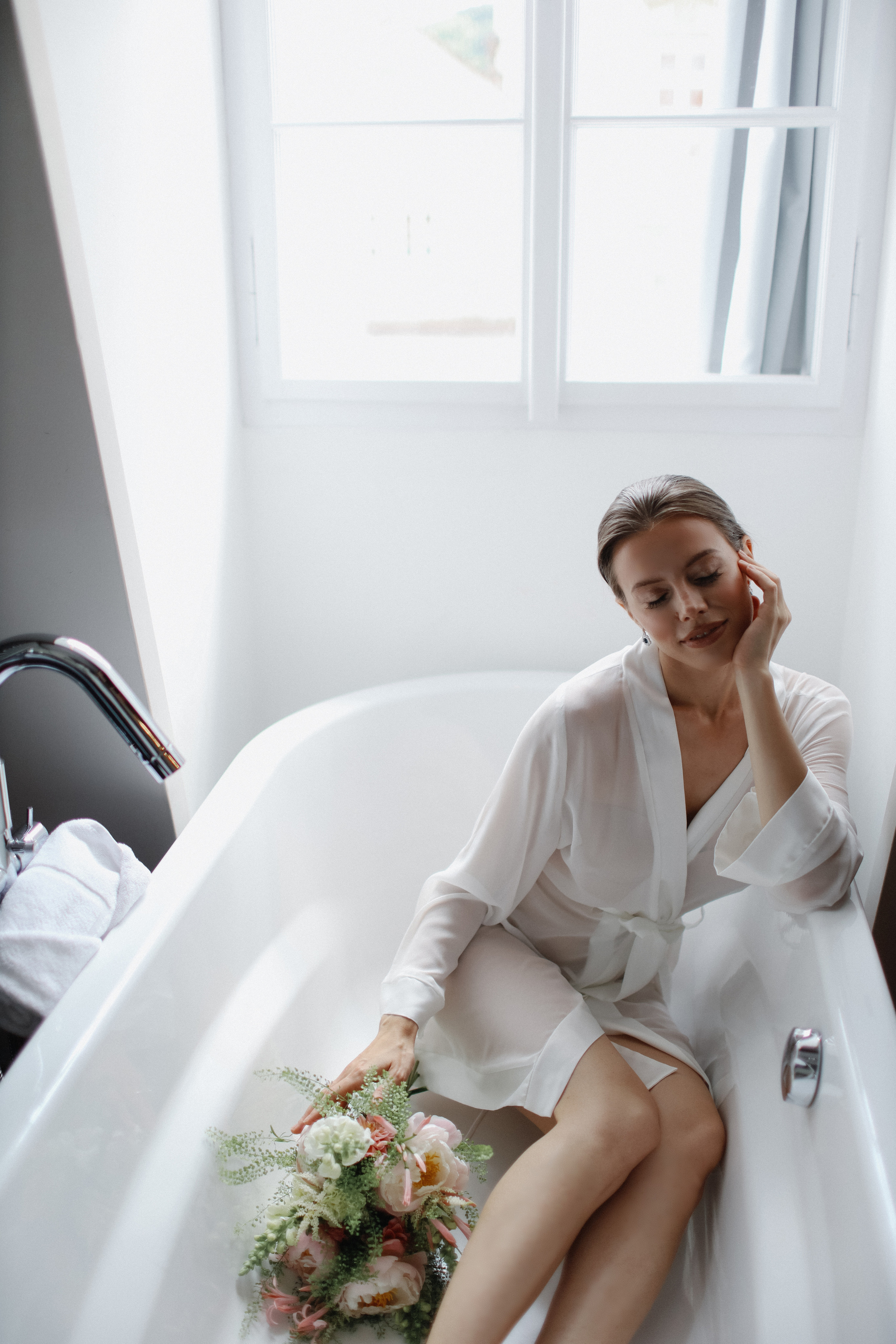 Bride’s Morning Editorial. Свадебный, лав стори фотограф в Праге, Европе Елизавета Гриценко