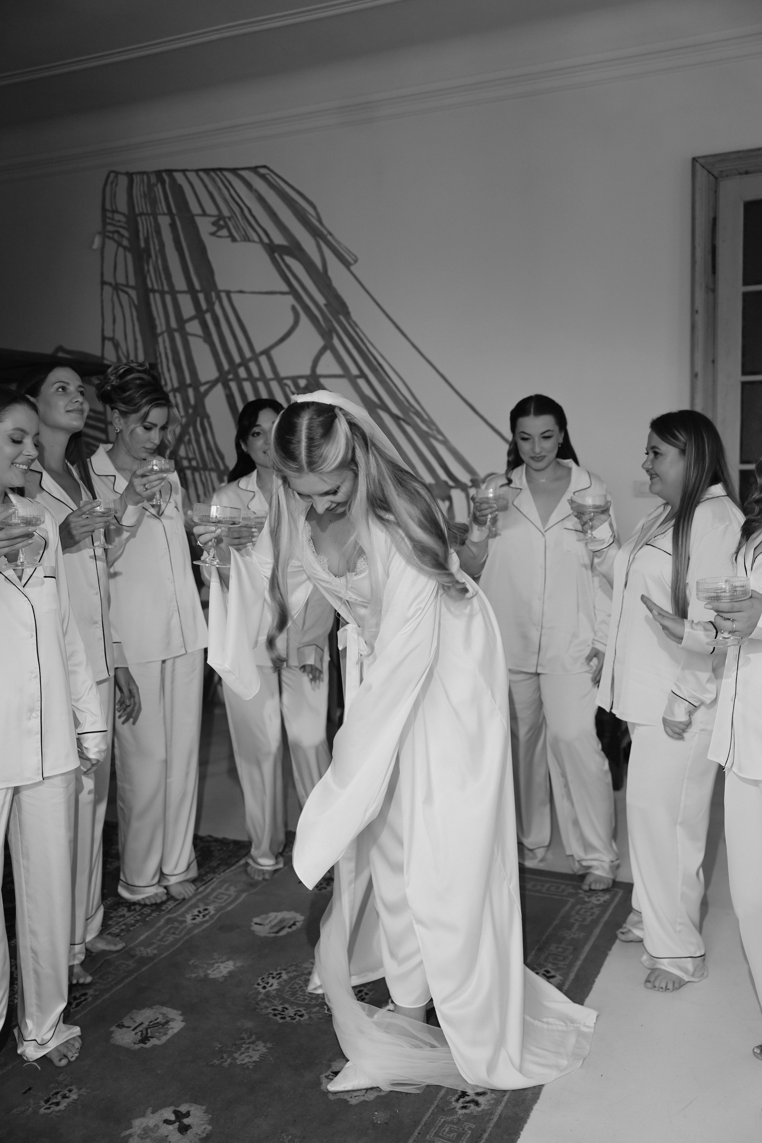 August 2025 — Róza & Nikolay Chateau Třebešice. Wedding & love story photographer Prague, Europe Elizaveta Gritsenko