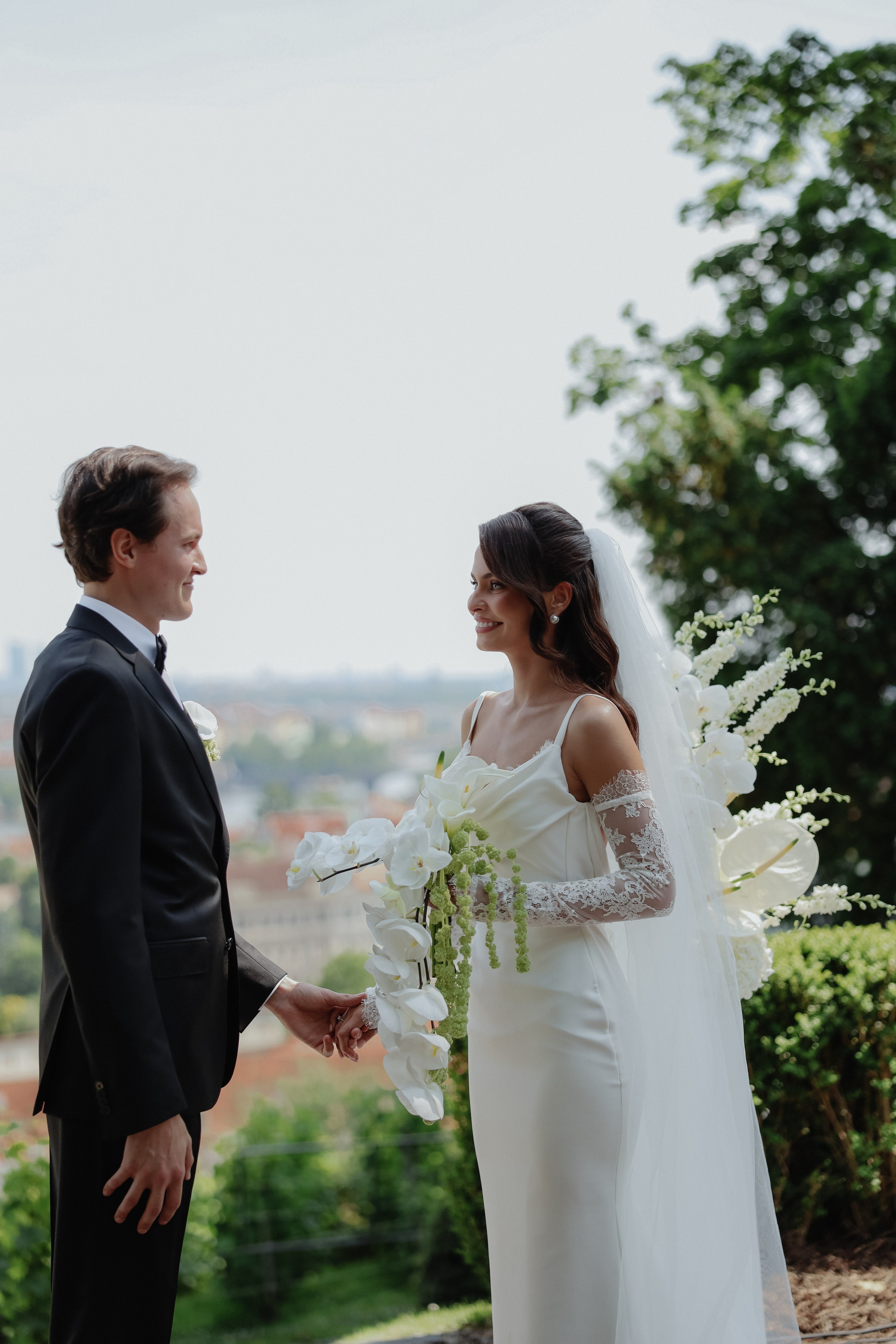 Anna & Stas June 2025 Villa Richter, Prague. Свадебный, лав стори фотограф в Праге, Европе Елизавета Гриценко