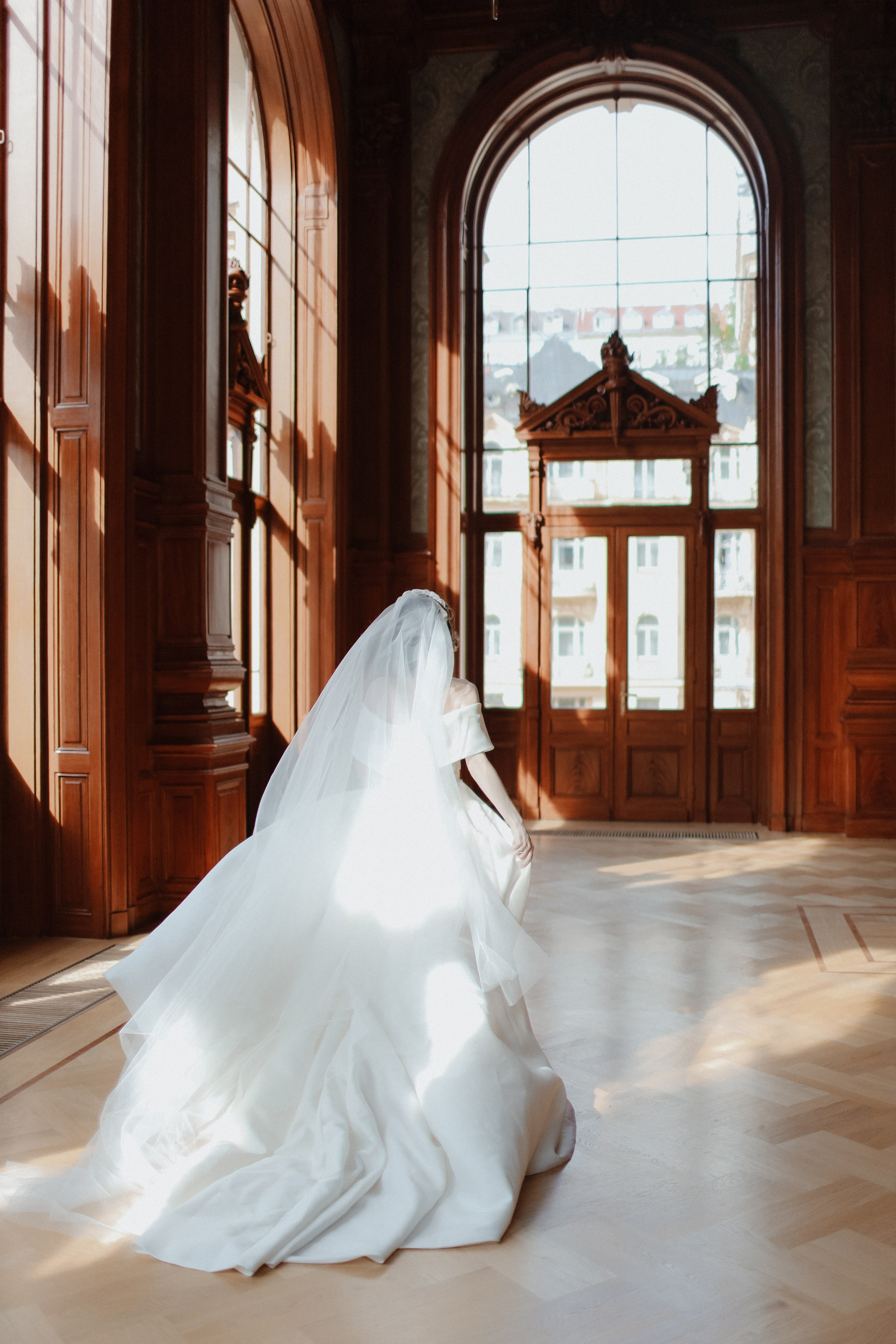 June 2024 — Valerie & Libor Karlovy Vary. Свадебный, лав стори фотограф в Праге, Европе Елизавета Гриценко