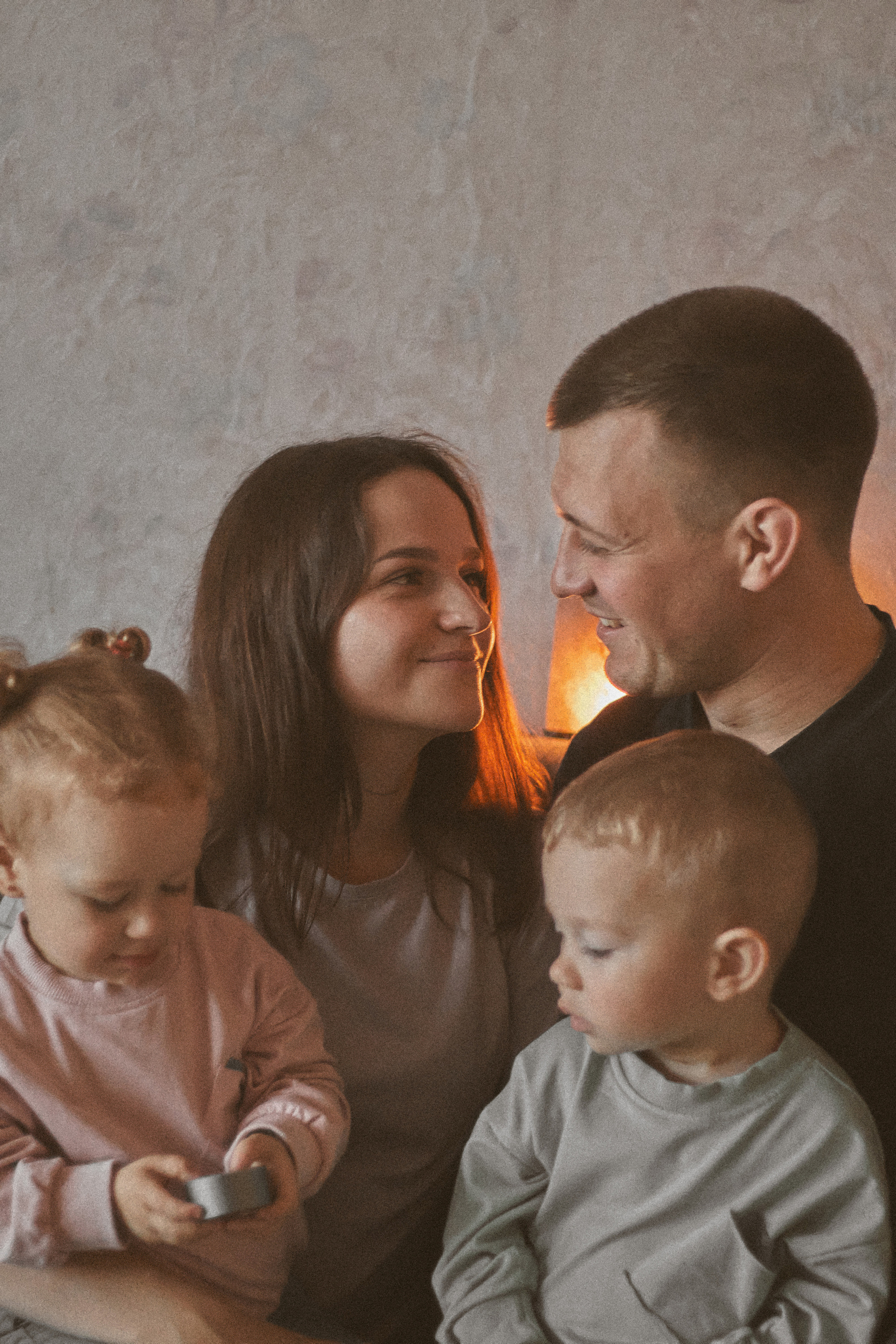 Я - старший, бо народився пару хвилин раніше від сестри. Сімейний фотограф в Києві