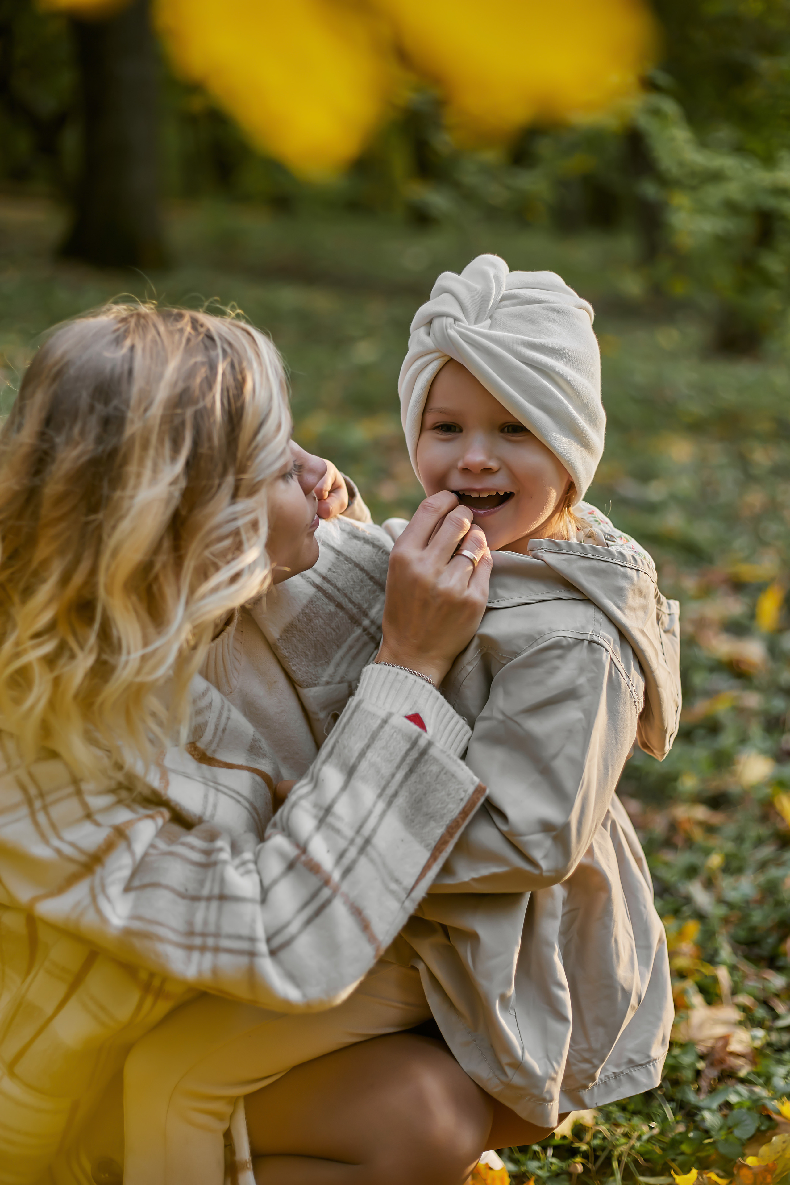 Найкращі подружки - мама й доня. Сімейний фотограф в Києві