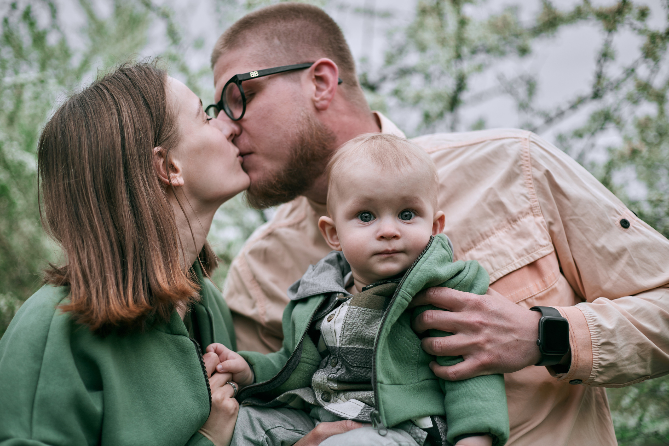 В яблуневому цвіті. Сімейний фотограф в Києві