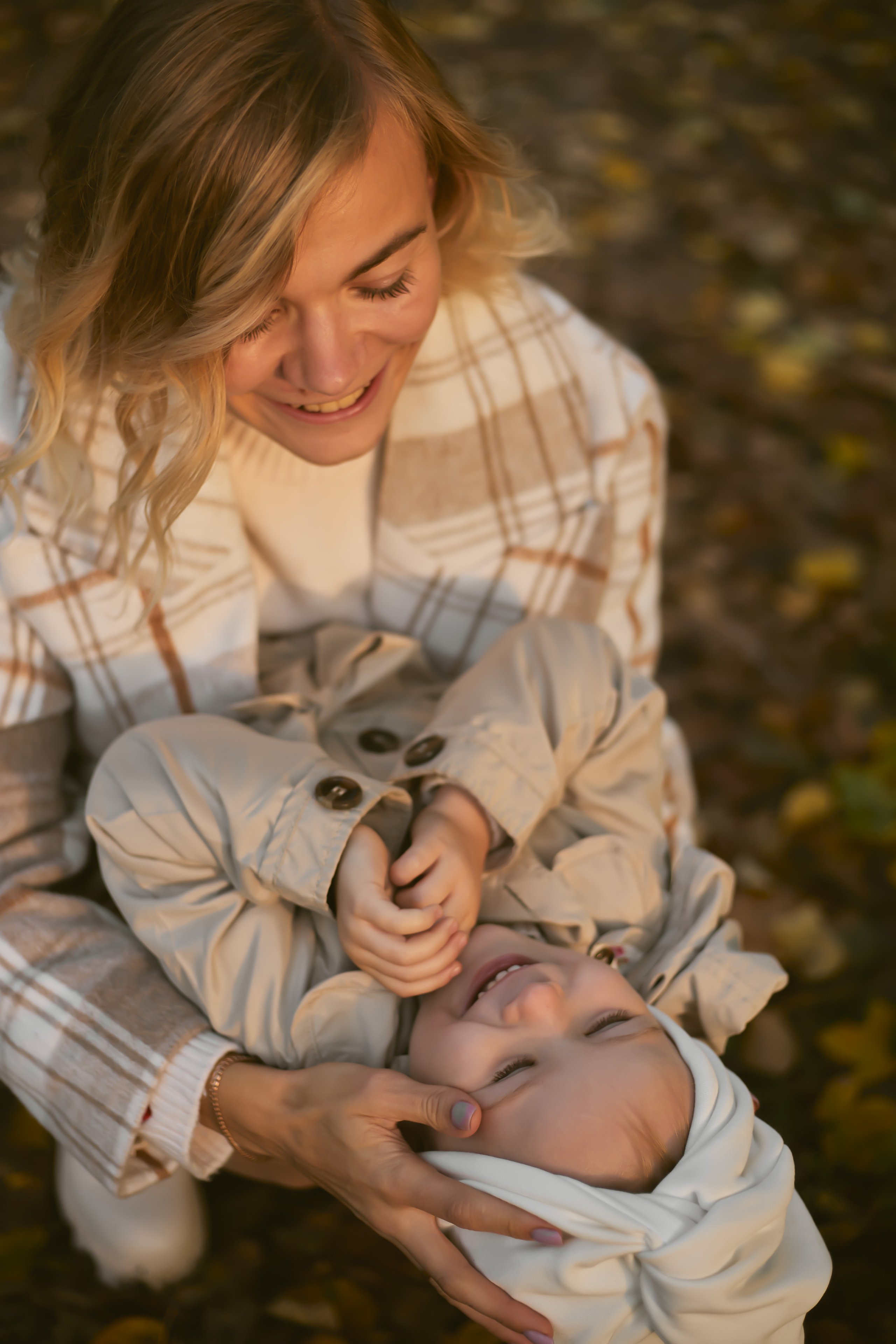 Найкращі подружки - мама й доня. Сімейний фотограф в Києві