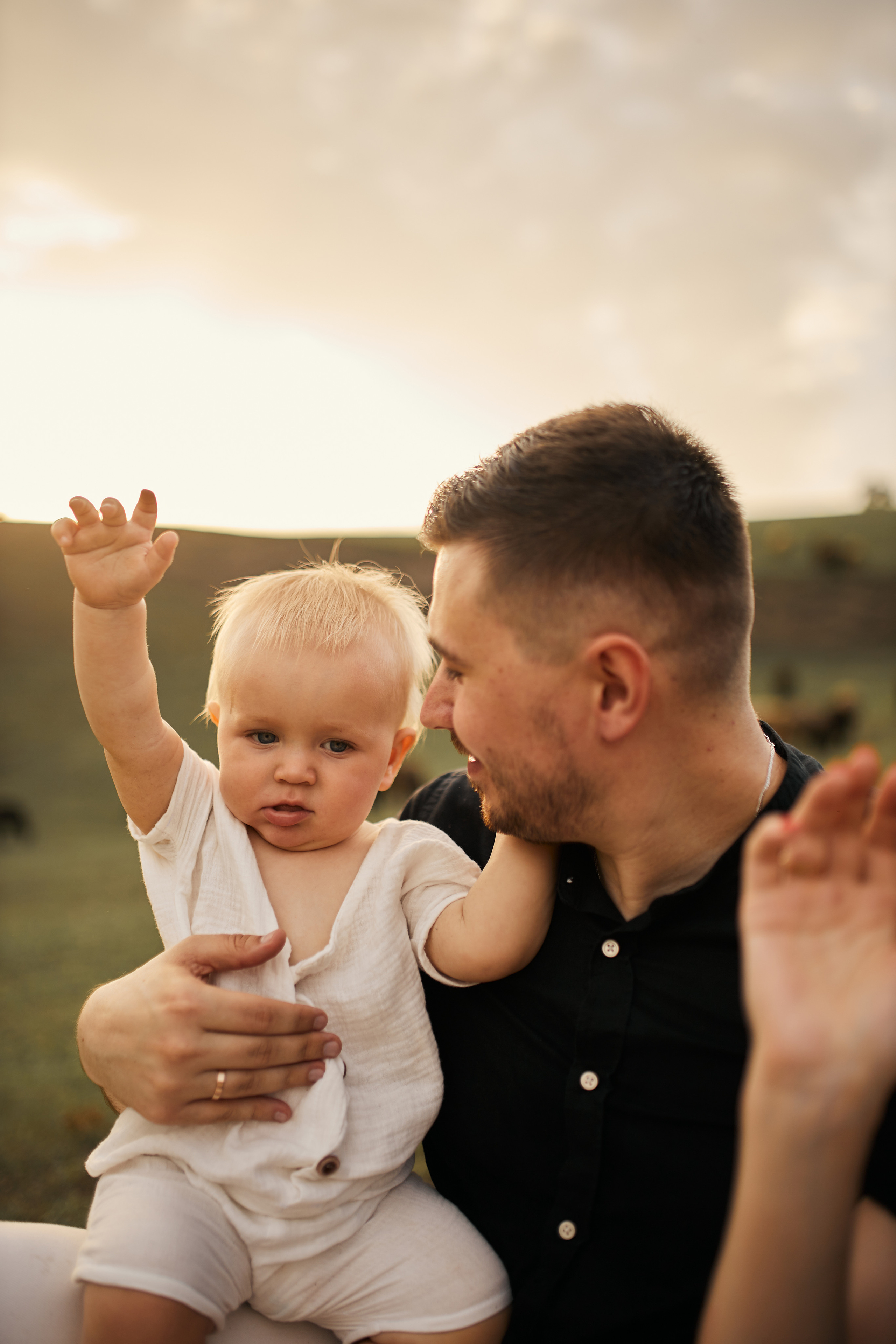 Еліна, Валерій, Ельвіна, Мартін. Сімейний фотограф в Києві