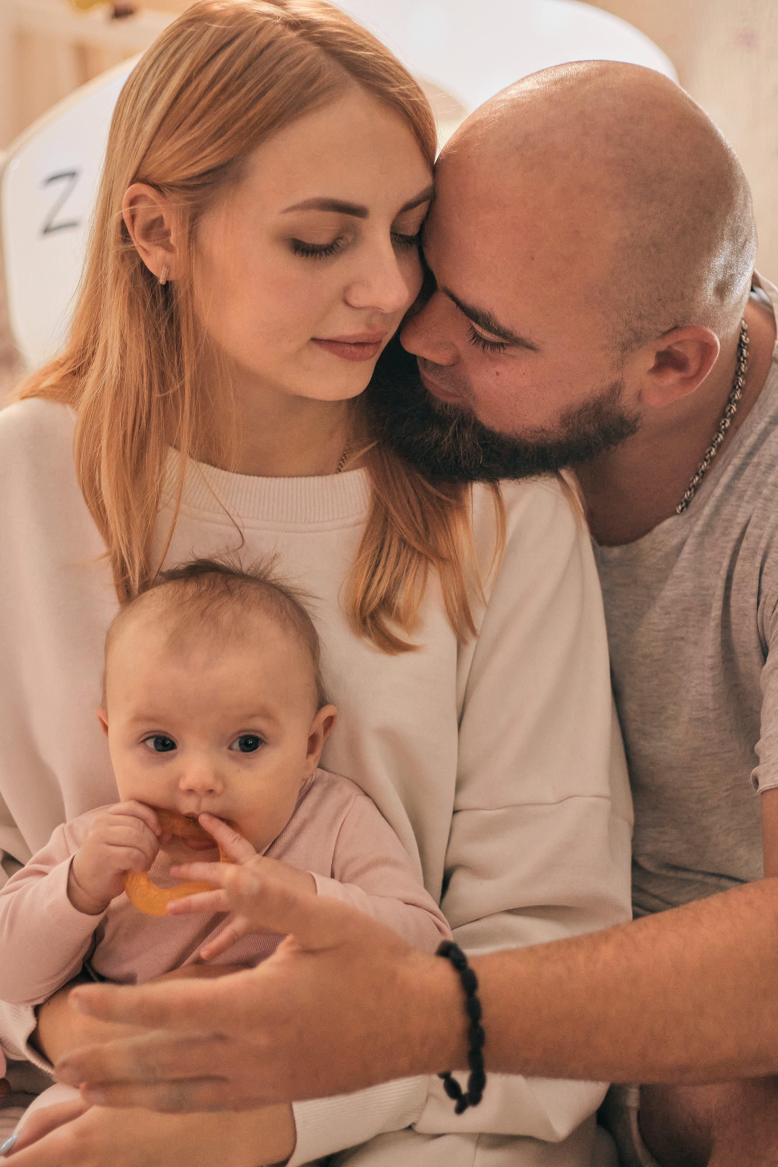 Поцілунків багато не буває. Сімейний фотограф в Києві