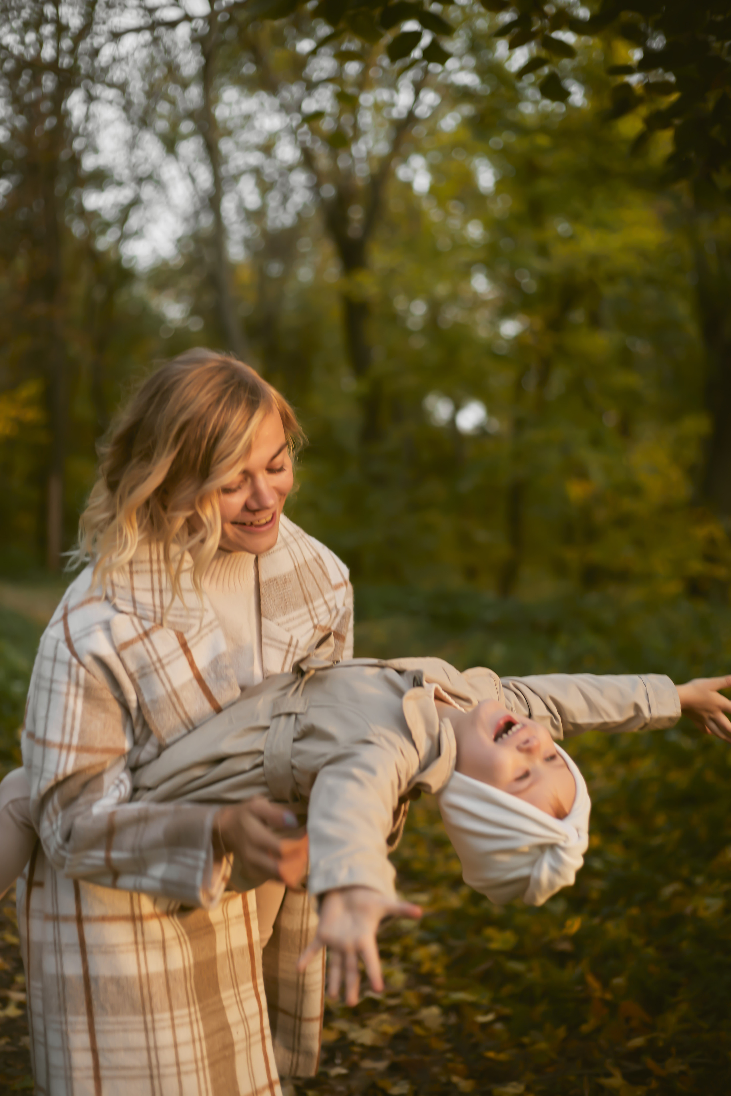 Найкращі подружки - мама й доня. Сімейний фотограф в Києві