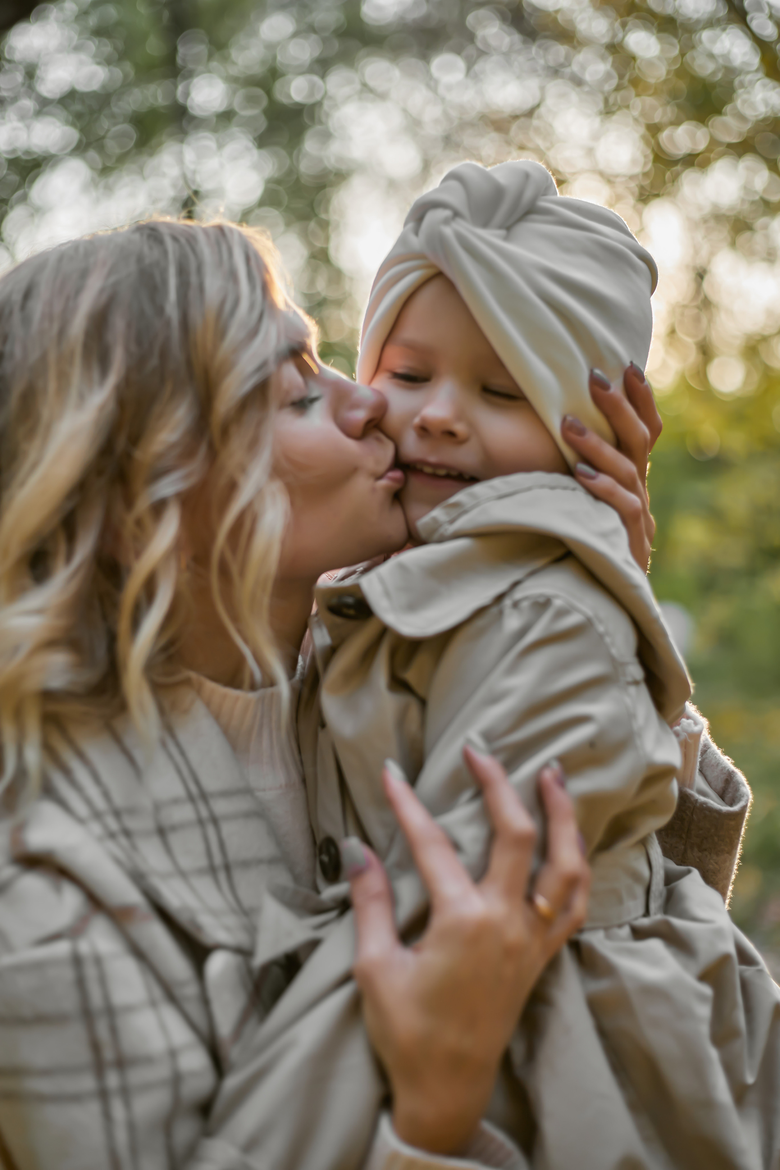Найкращі подружки - мама й доня. Сімейний фотограф в Києві