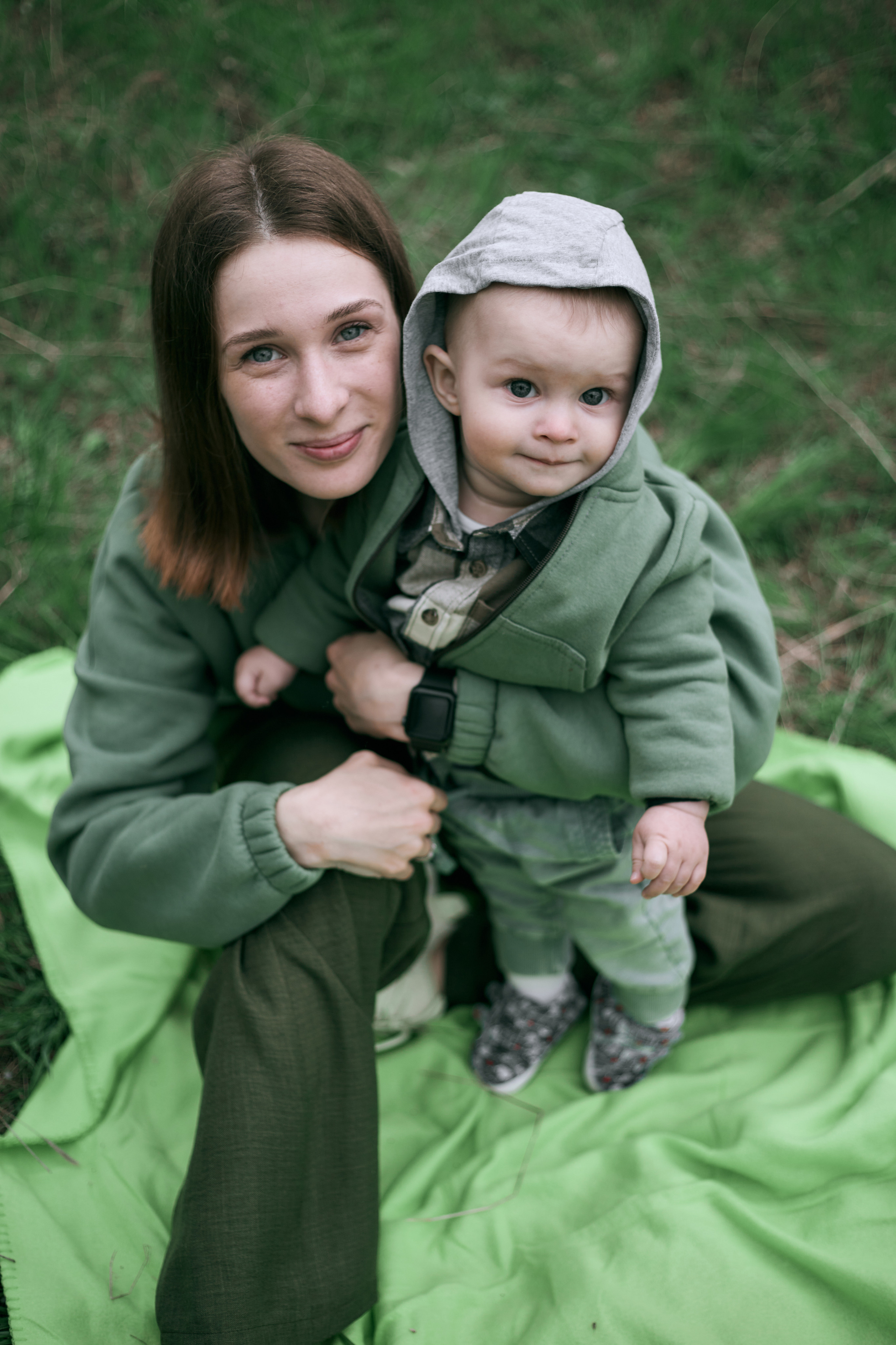 В яблуневому цвіті. Сімейний фотограф в Києві