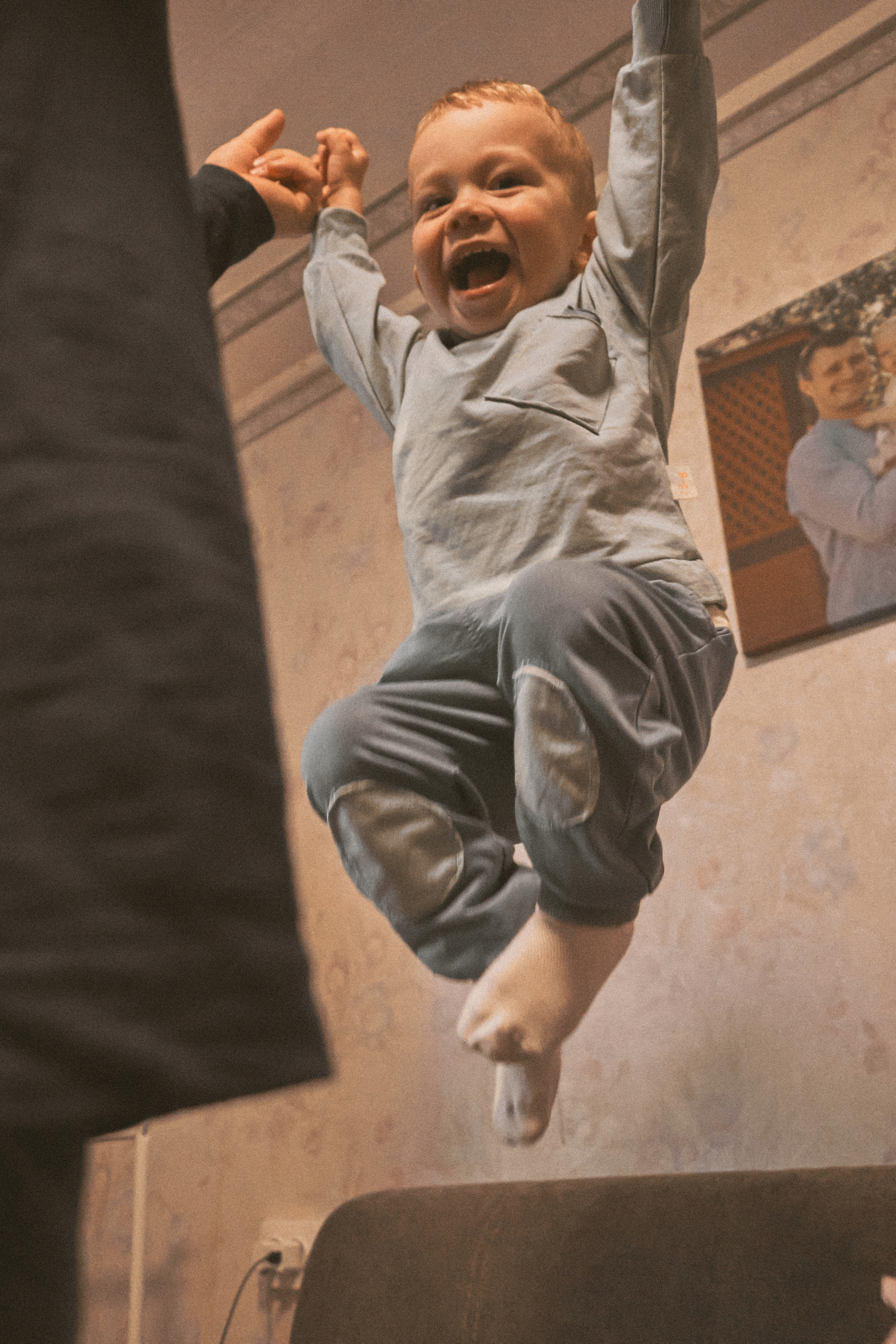 Я - старший, бо народився пару хвилин раніше від сестри. Сімейний фотограф в Києві