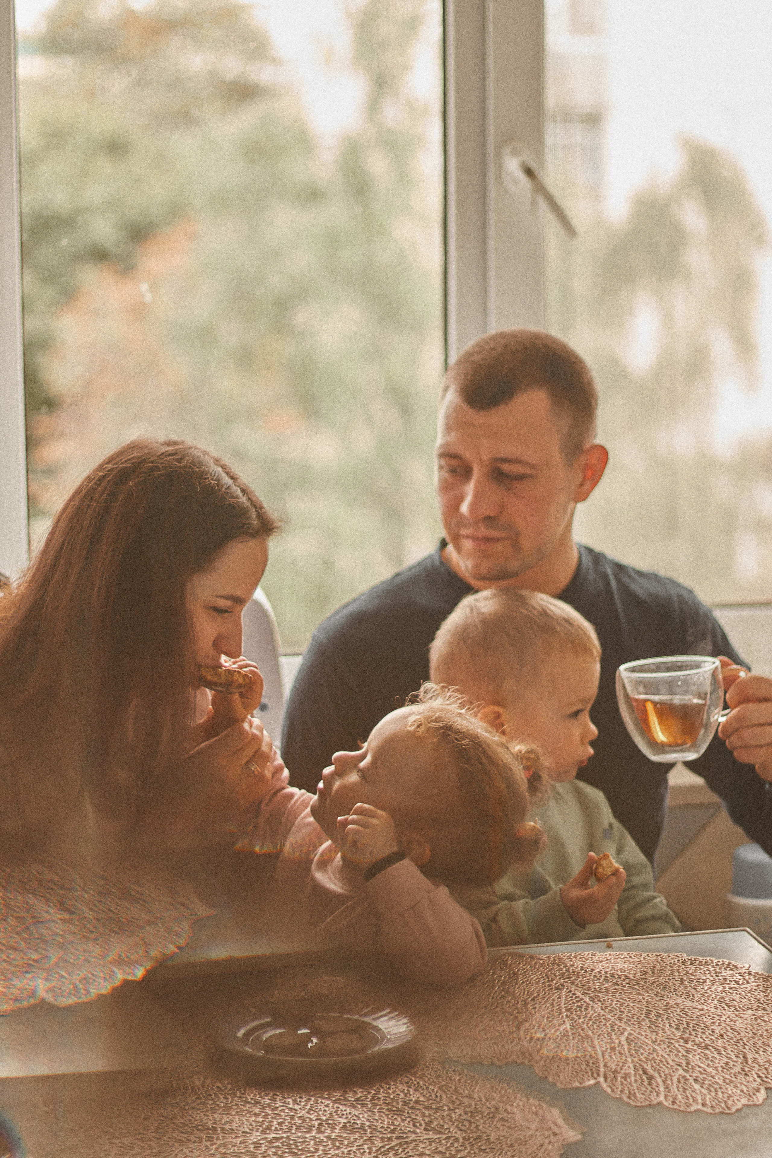 Я - старший, бо народився пару хвилин раніше від сестри. Сімейний фотограф в Києві