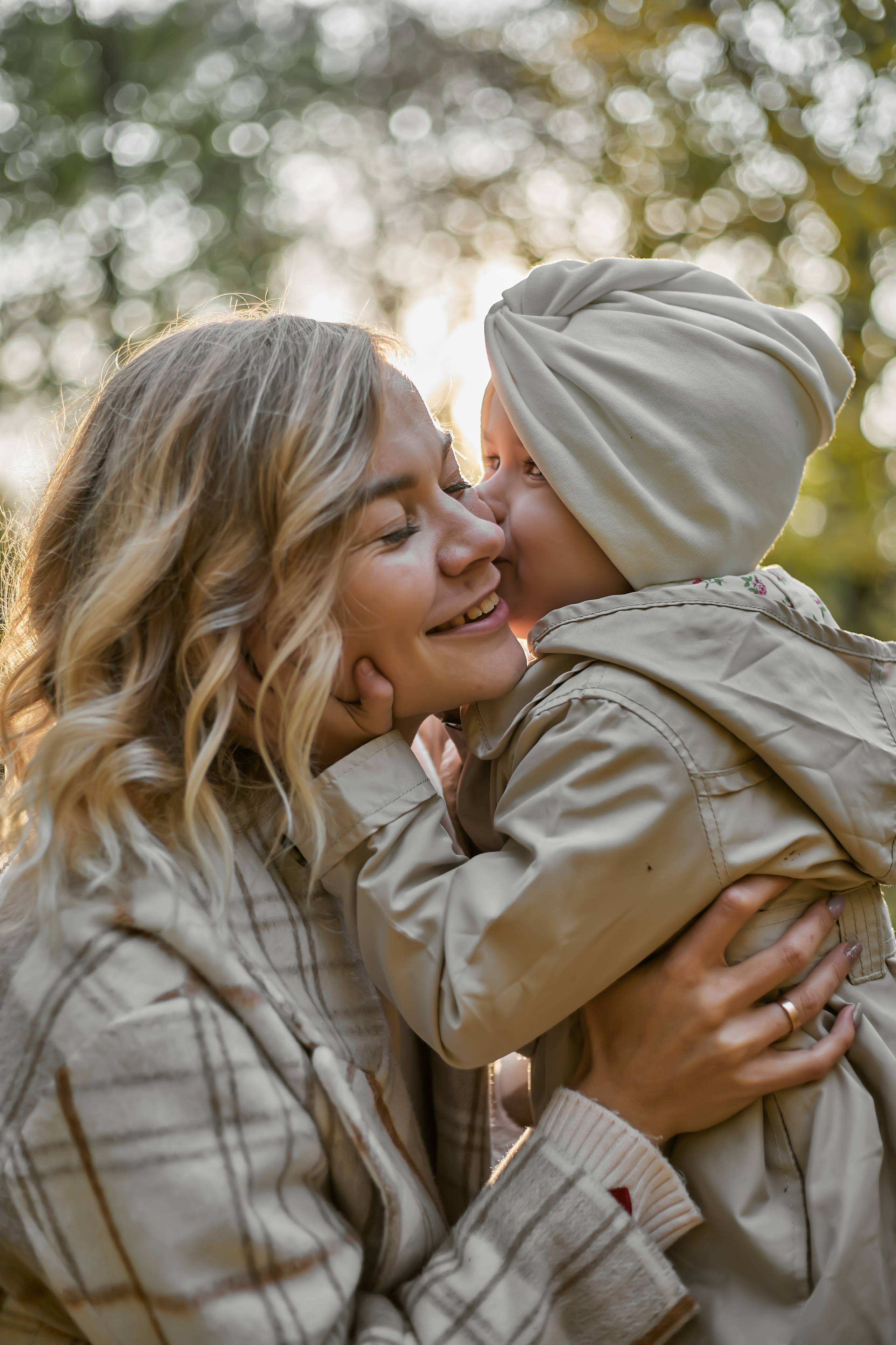 Найкращі подружки - мама й доня. Сімейний фотограф в Києві
