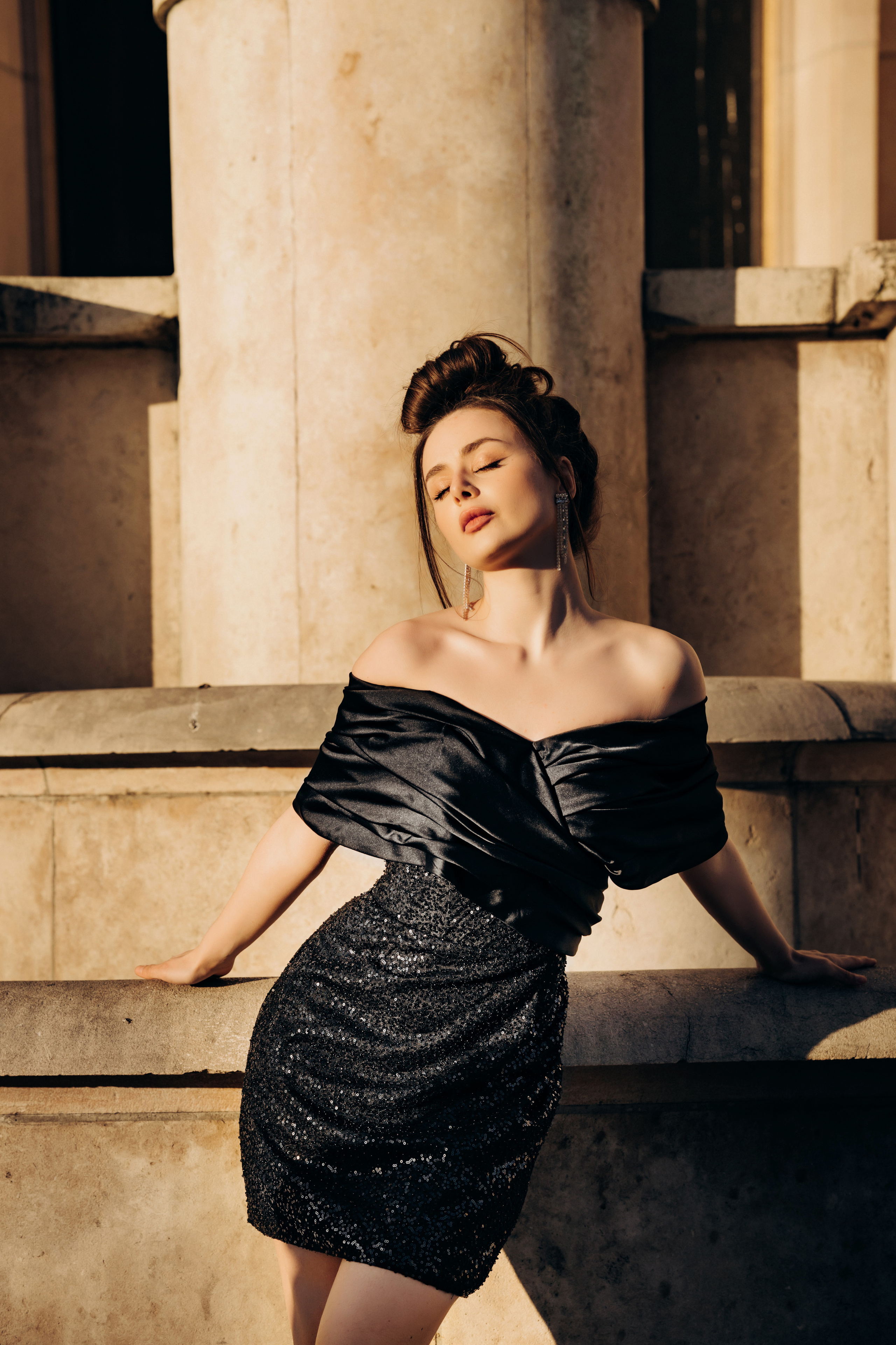 Eiffel Tower — Photo shoot. Professional photographer in Paris — Shybitska Iryna