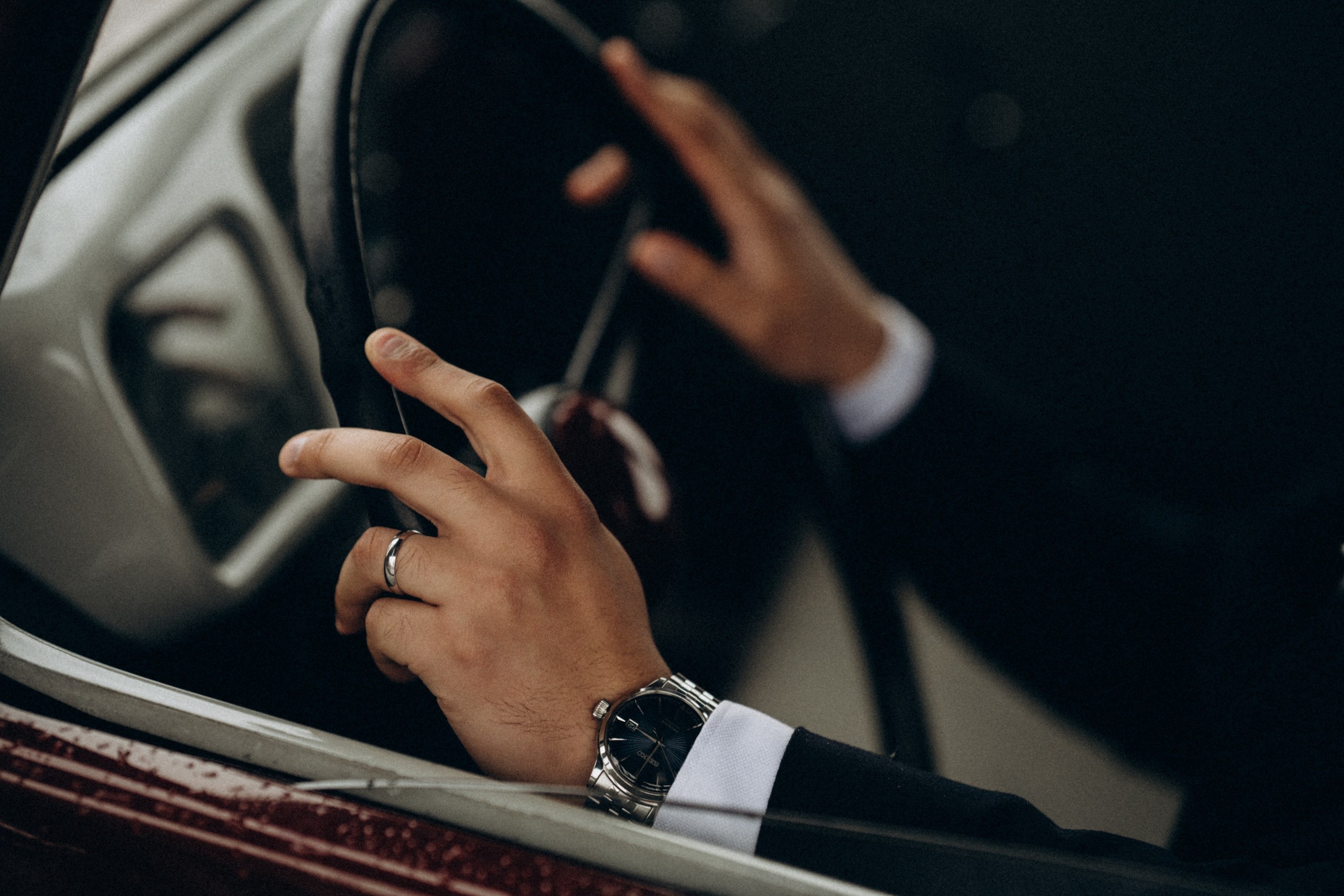 Wedding photo shoot in France_Cabriolet_Paris. Professional photographer in Paris — Shybitska Iryna