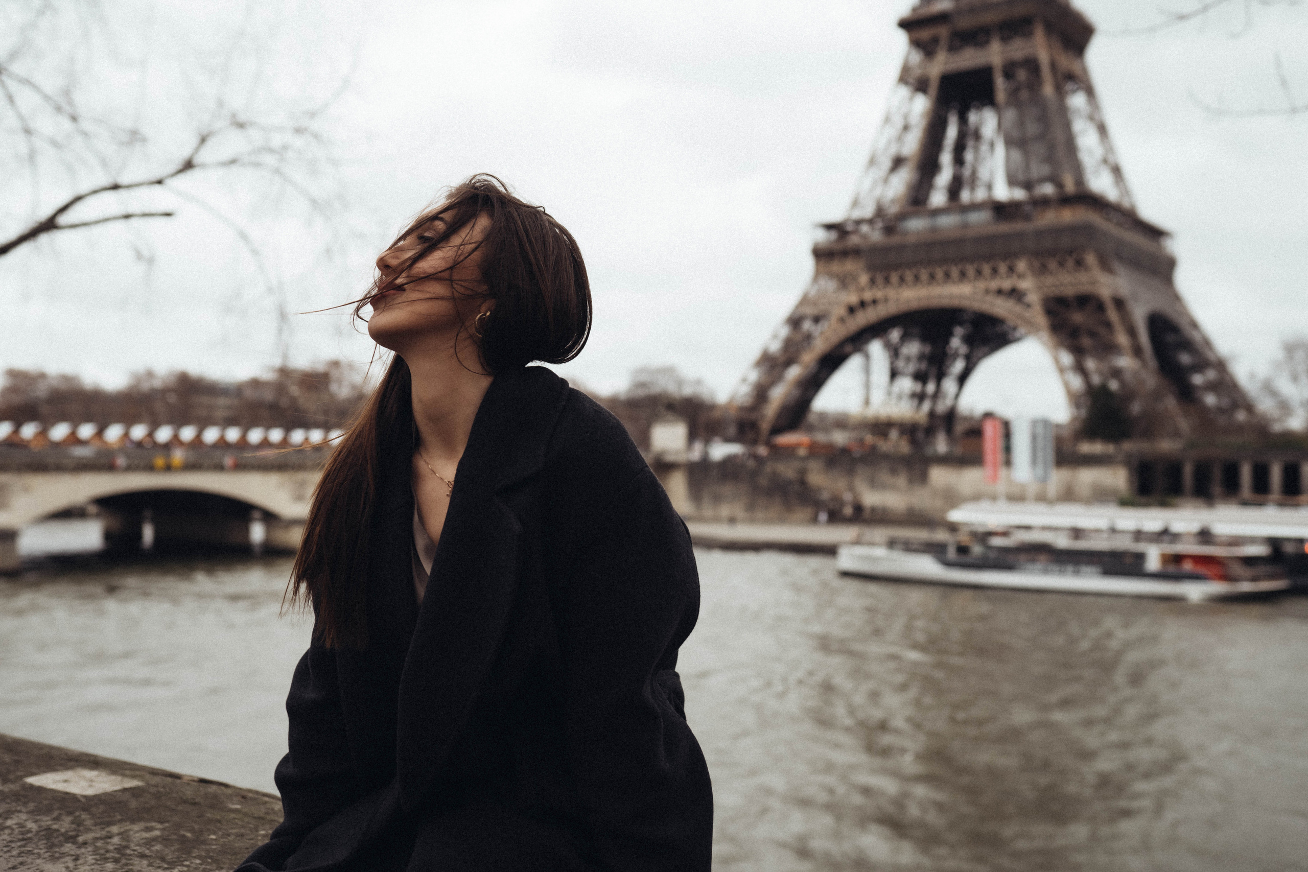 Eiffel Tower — Photo session lasts 2 hours. Professional photographer in Paris — Shybitska Iryna