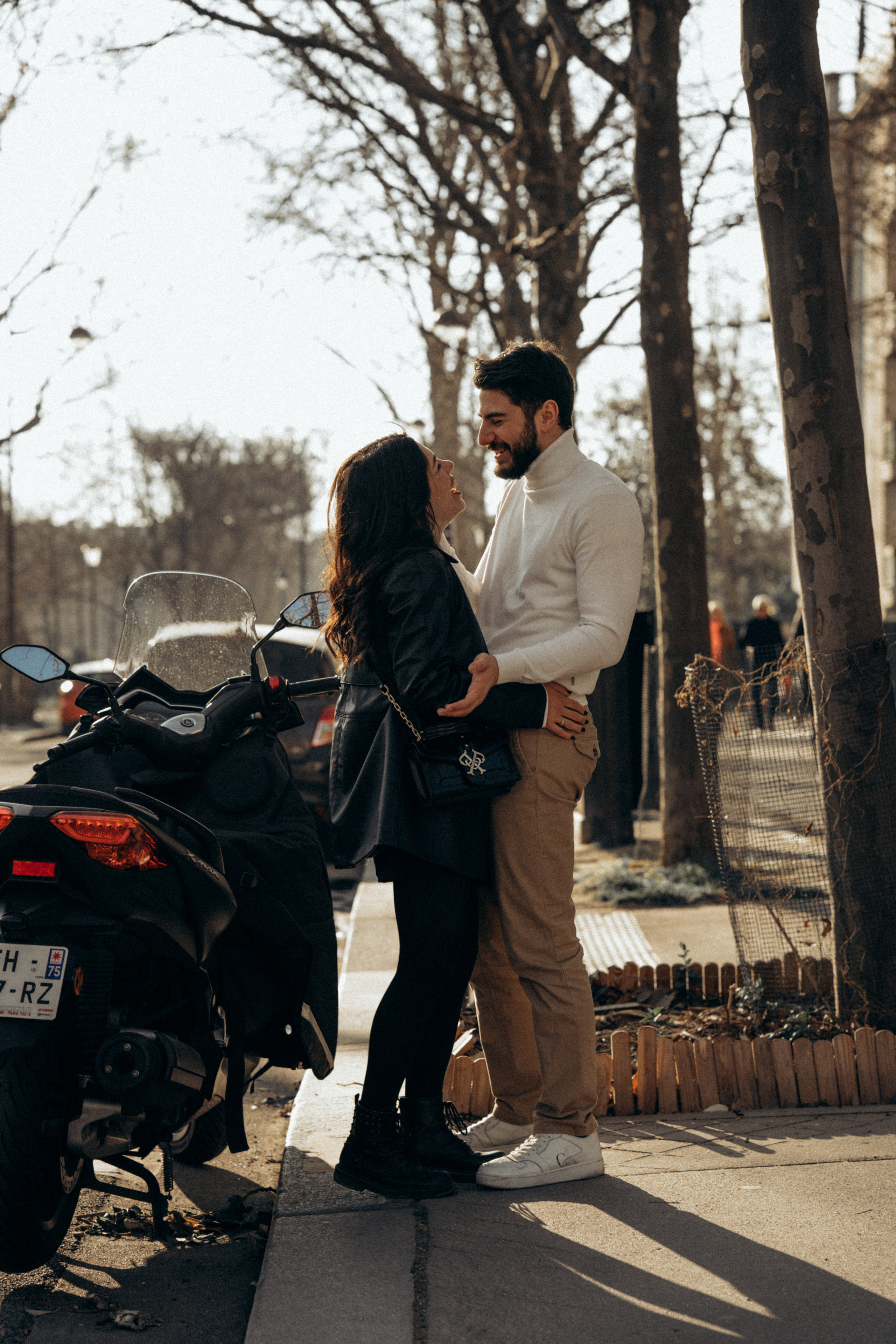 Couple photo shoot — Photoshoot lasts 1.5 hours. Professional photographer in Paris — Shybitska Iryna