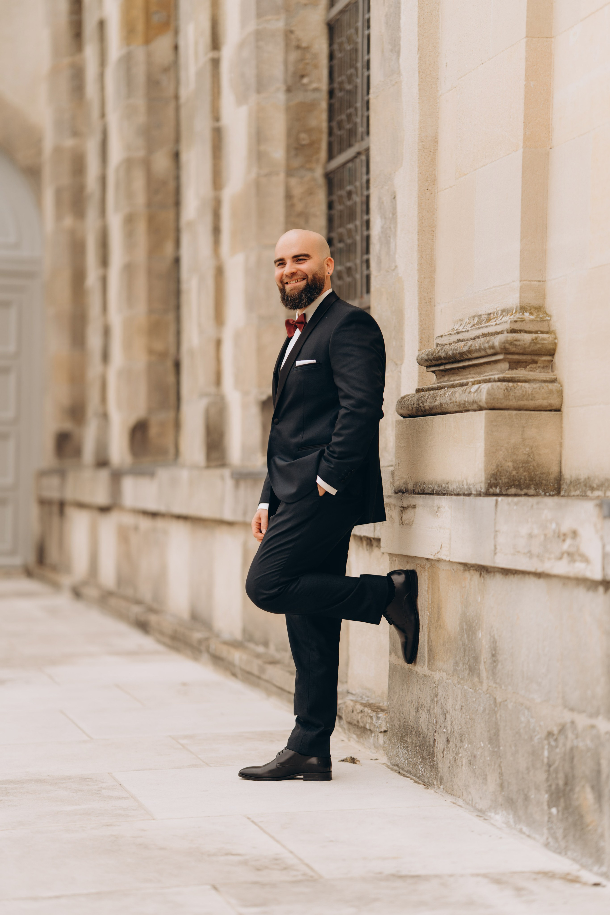 Town hall civil ceremony & wedding photoshoot in France. Professional photographer in Paris — Shybitska Iryna