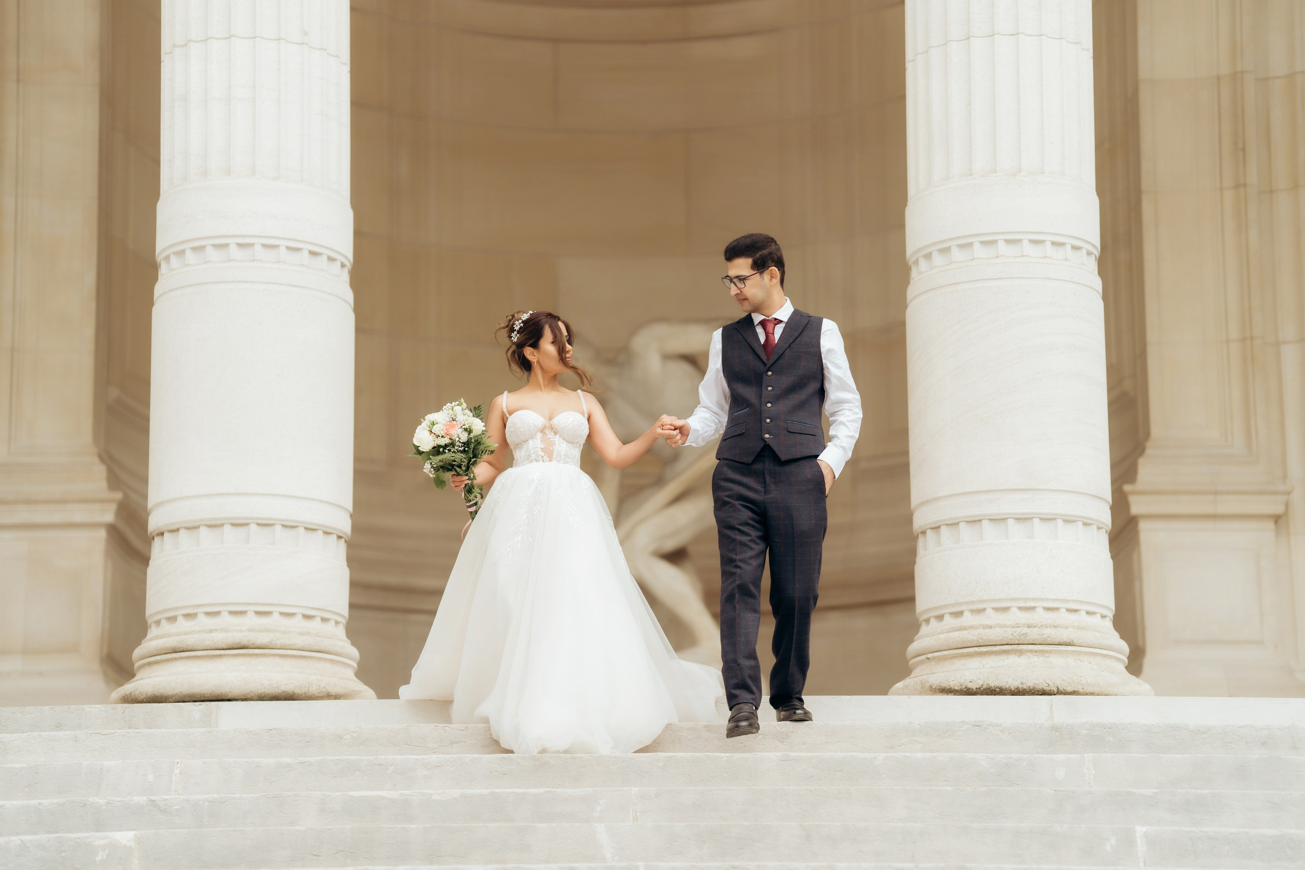 Wedding photo shoot. Professional photographer in Paris — Shybitska Iryna