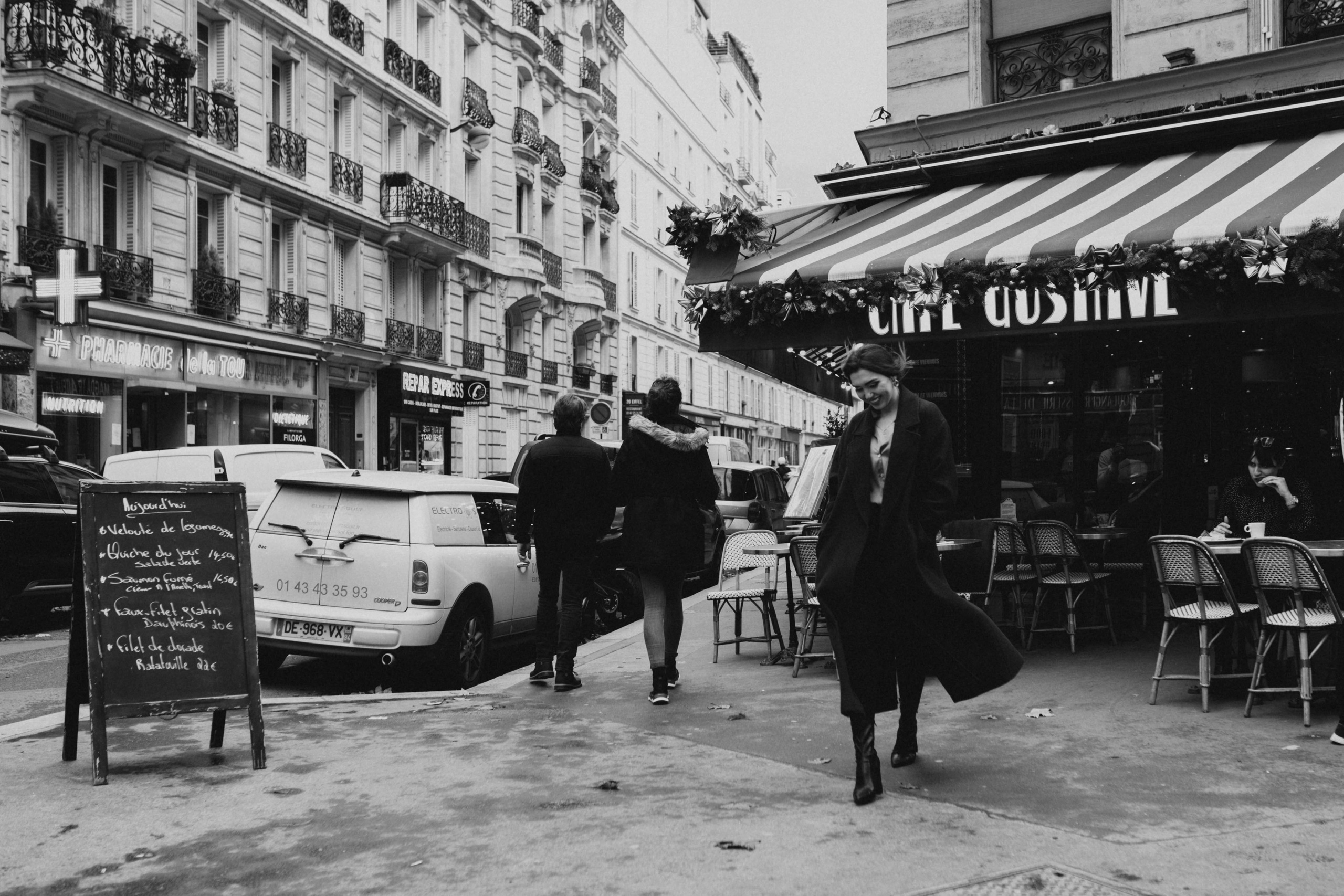 Eiffel Tower — Photo session lasts 2 hours. Professional photographer in Paris — Shybitska Iryna