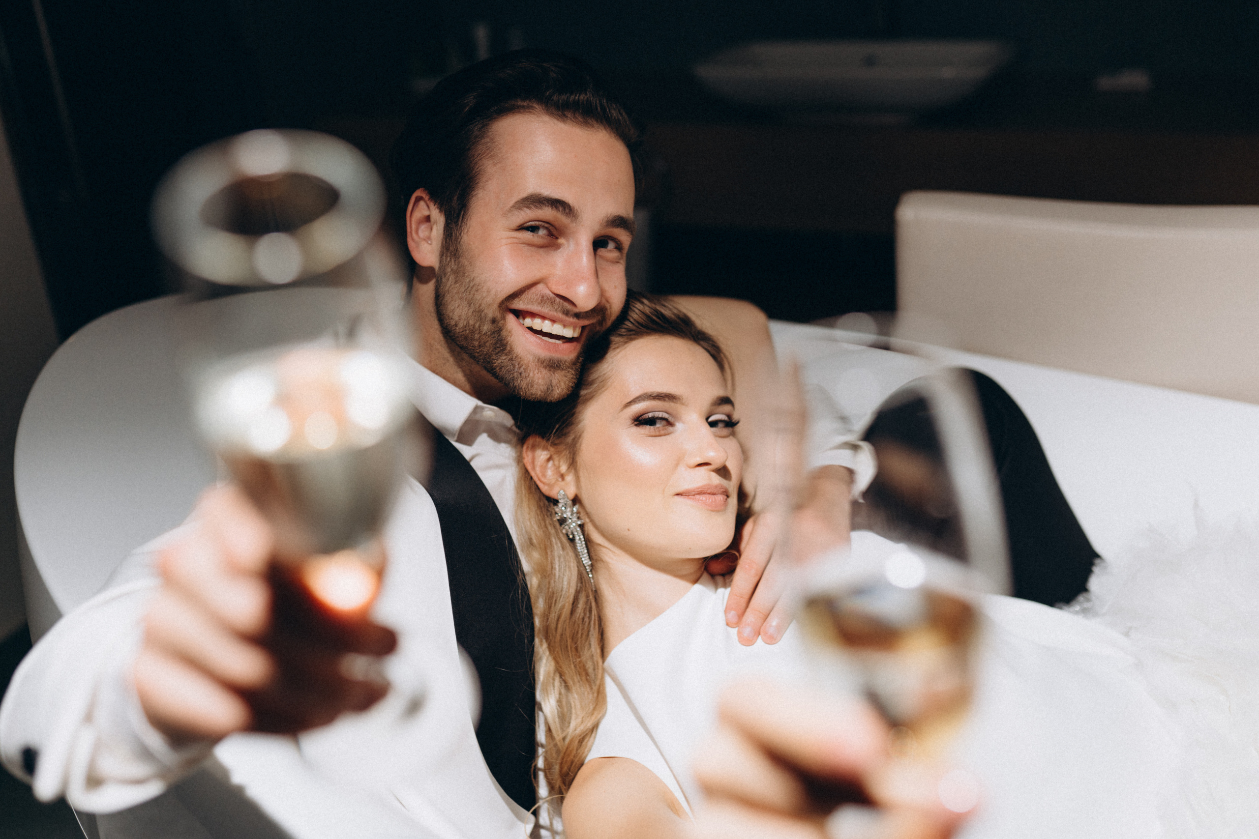 Весільна фотосесія в готелі. Professional photographer in Paris — Shybitska Iryna