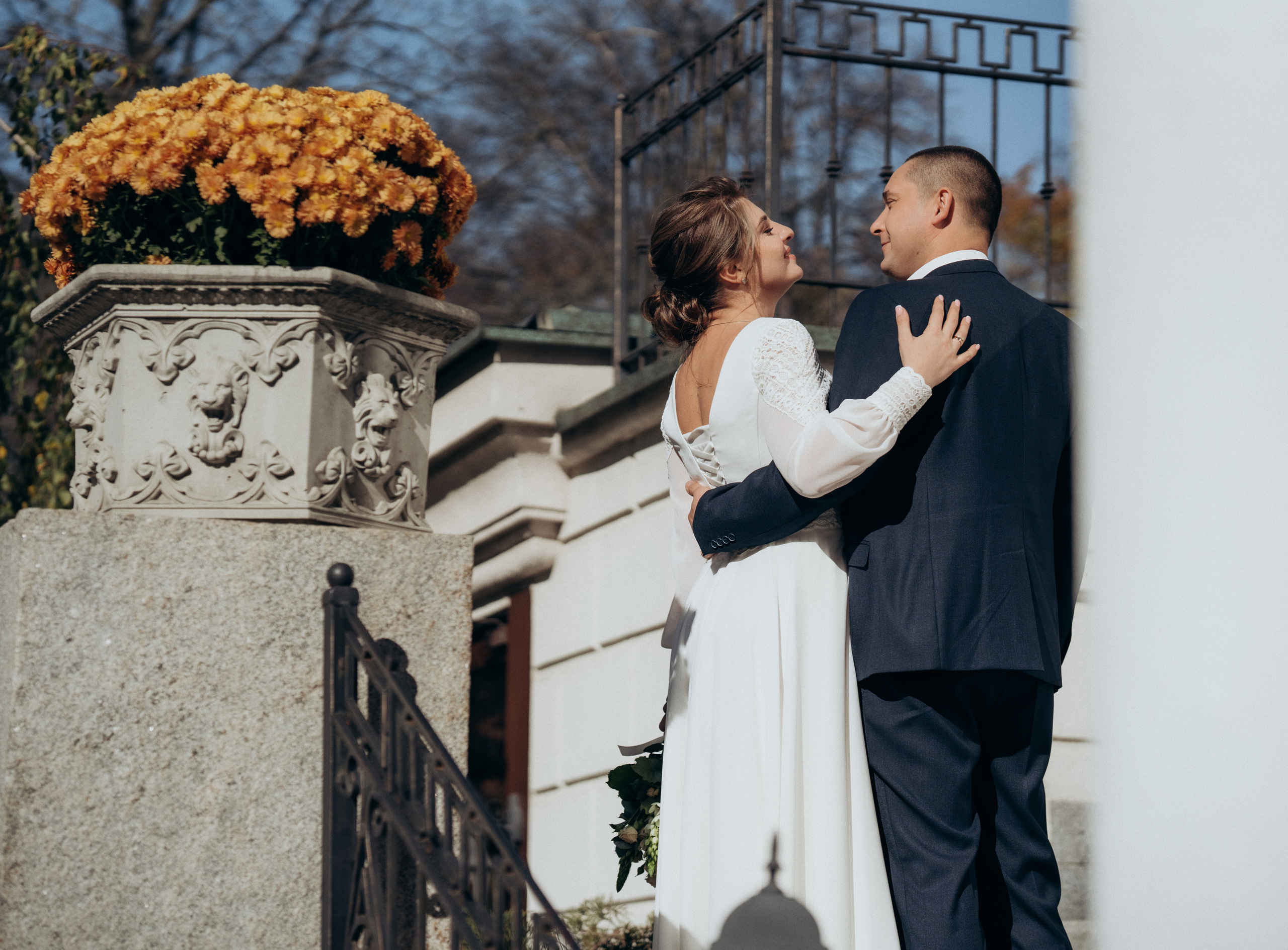 Весільна фотосесія в парку ВДНГ та студії. Professional photographer in Paris — Shybitska Iryna