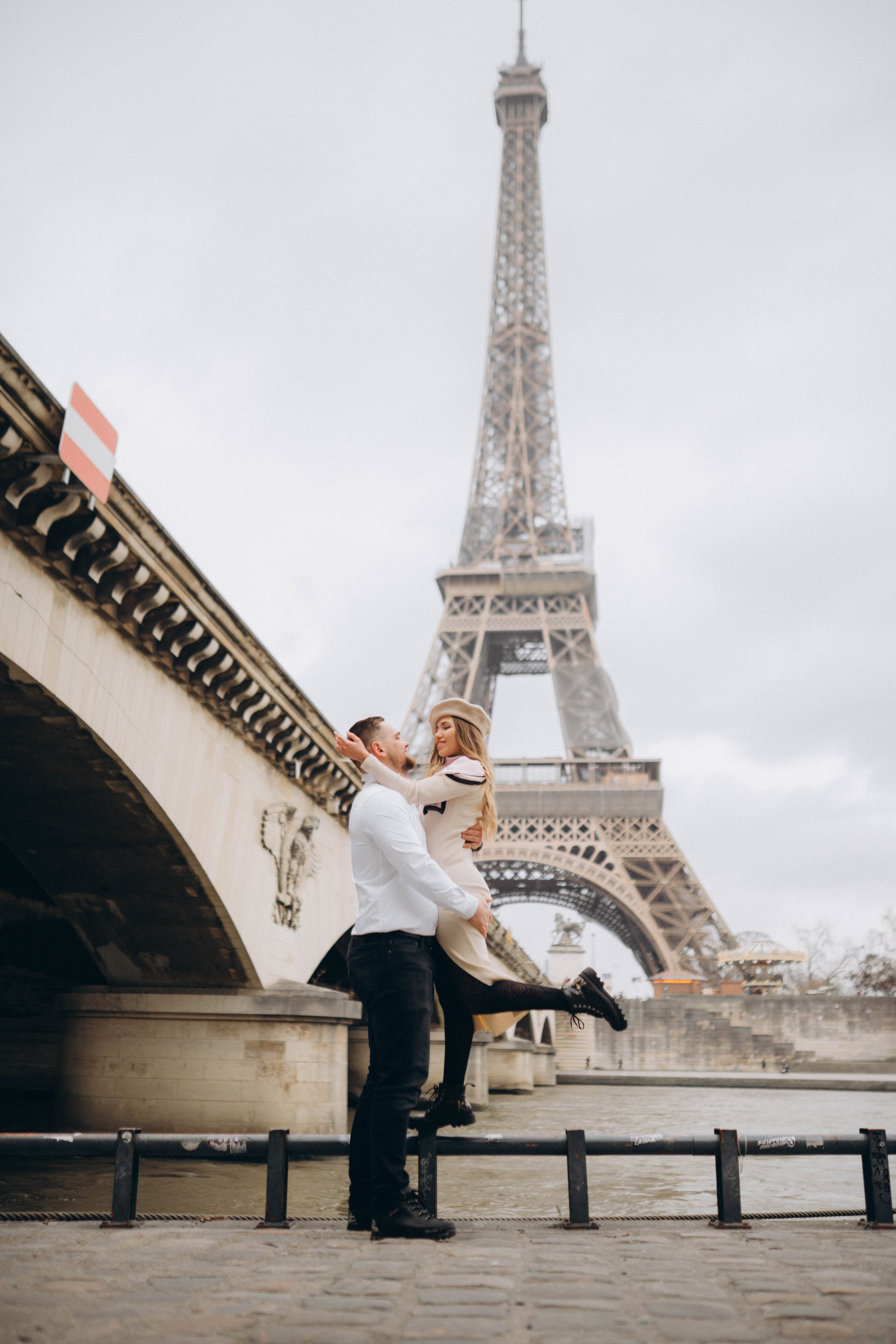 Ideas for a photo shoot in Paris. Professional photographer in Paris — Shybitska Iryna