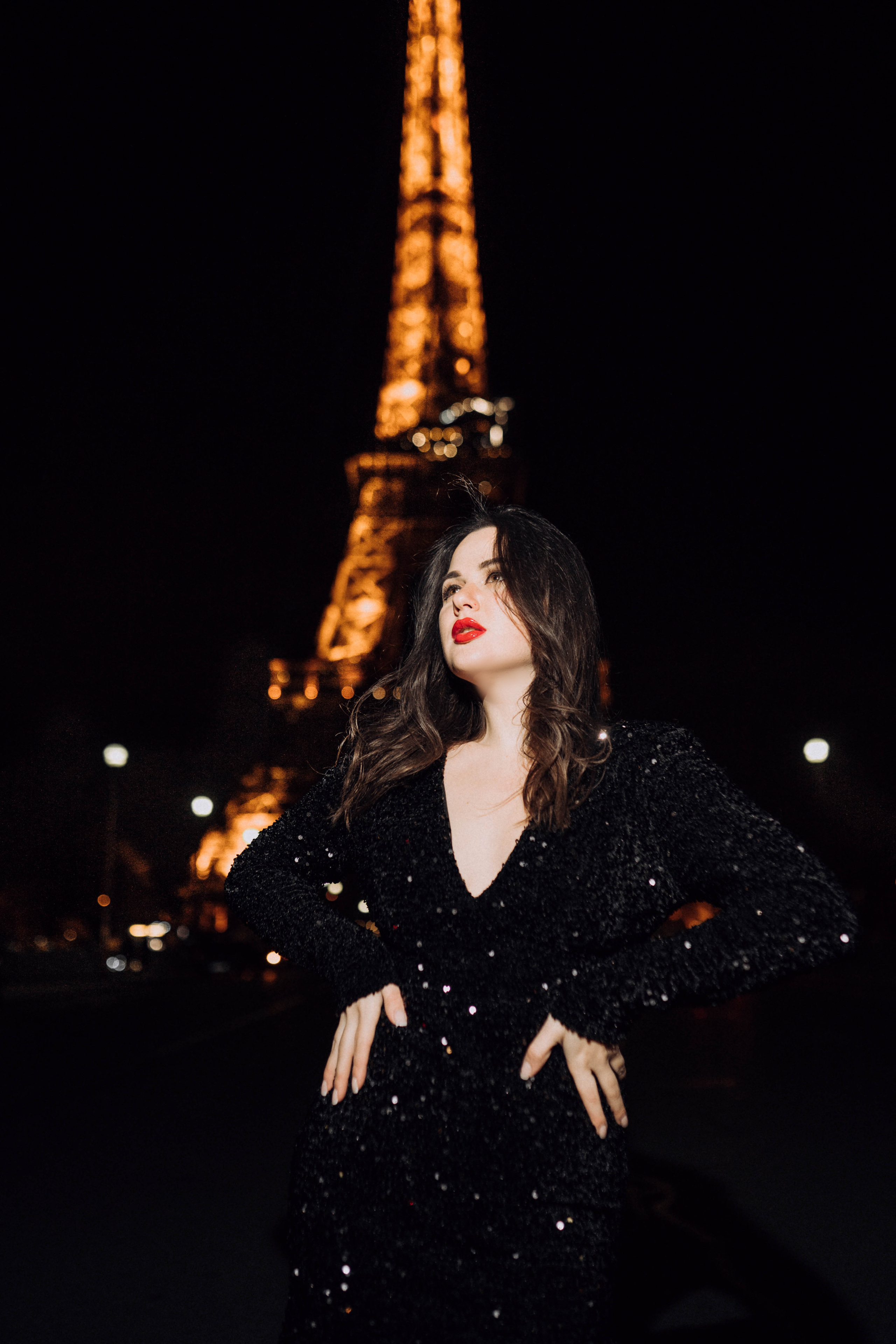 Night photo session in Paris. Professional photographer in Paris — Shybitska Iryna