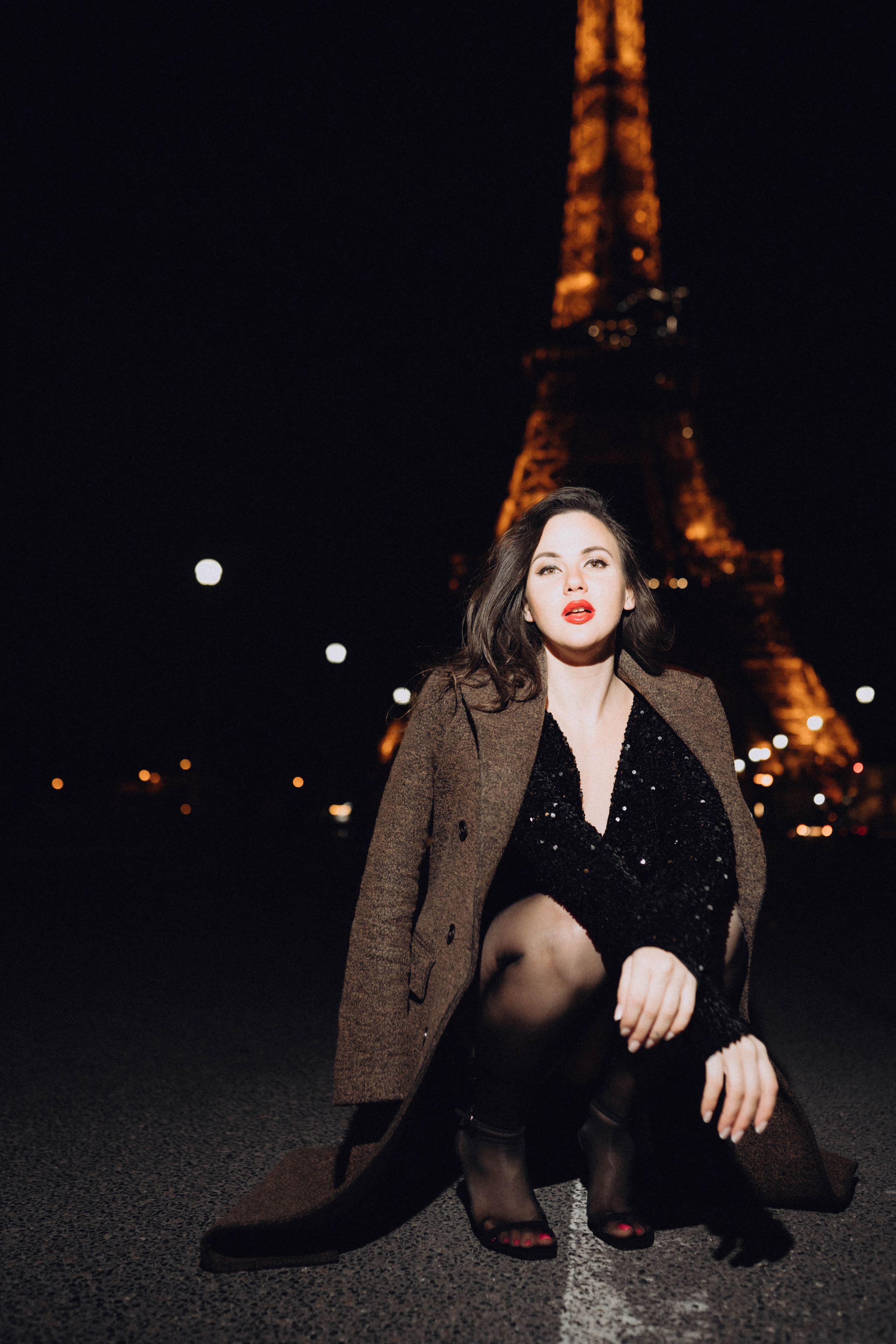 Night photo session in Paris. Professional photographer in Paris — Shybitska Iryna