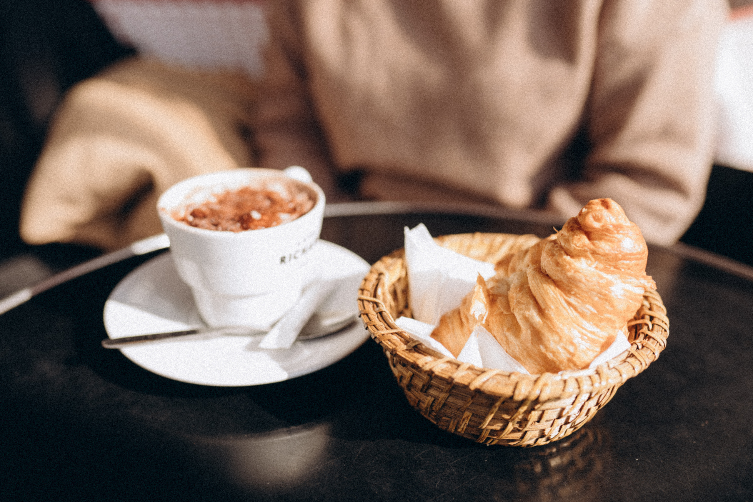 Photo tour of Paris — Photoshoot lasts 4 hours. Professional photographer in Paris — Shybitska Iryna