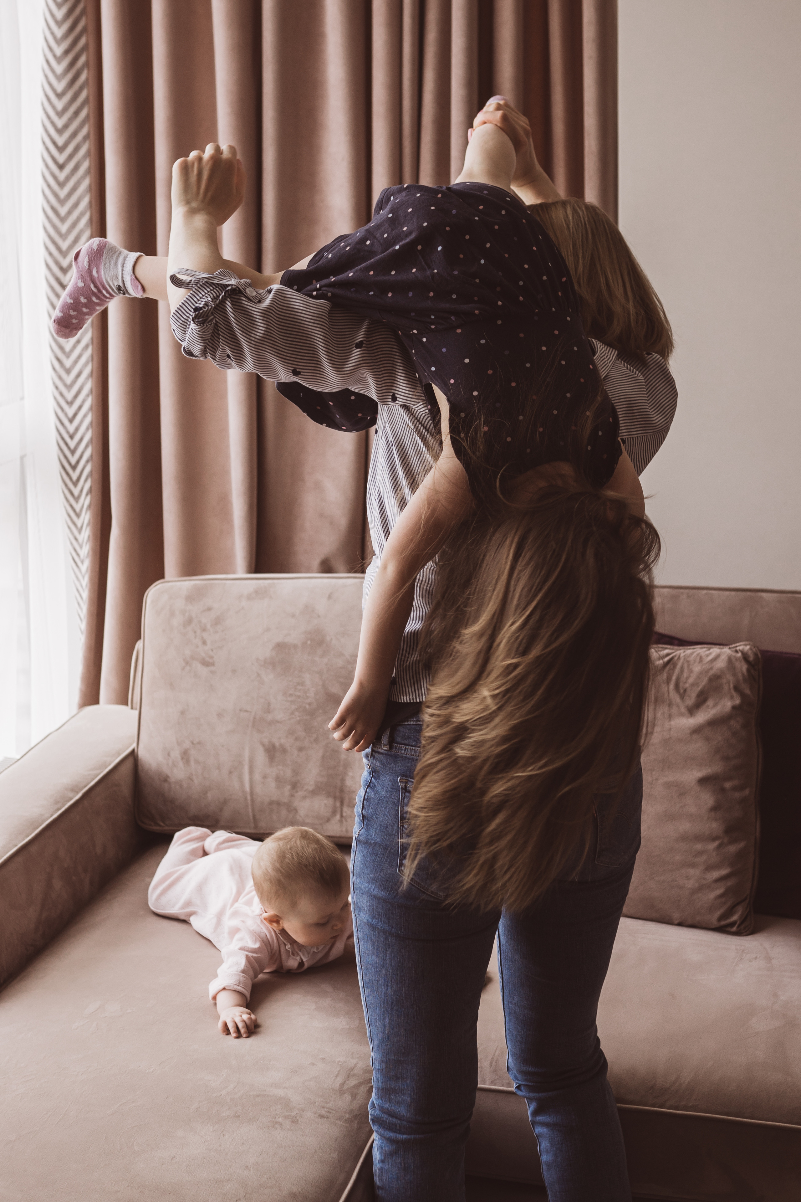 Один день із життя мами. Professional photographer in Paris — Shybitska Iryna