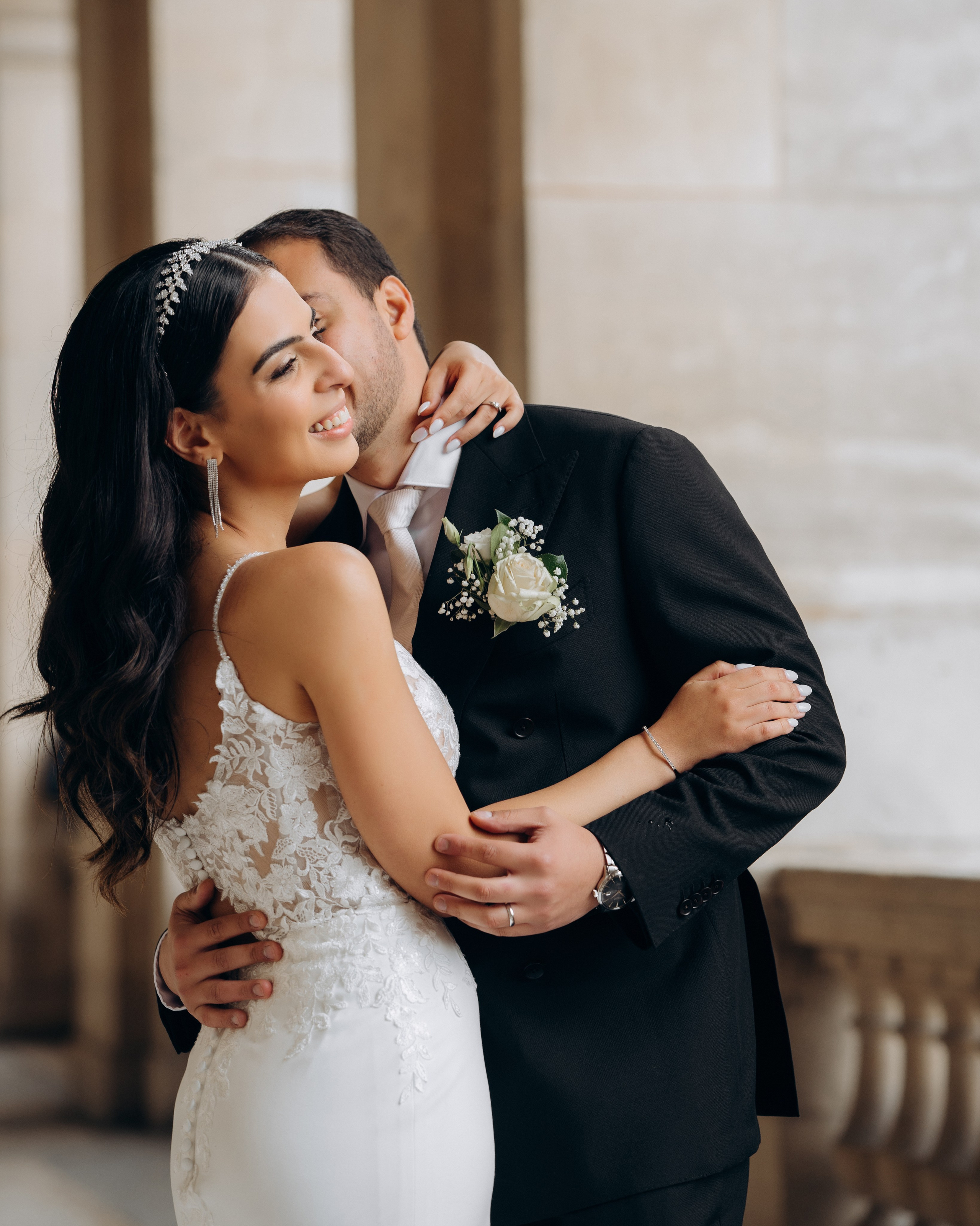 Wedding photo shoot in France_Cabriolet_Paris. Professional photographer in Paris — Shybitska Iryna