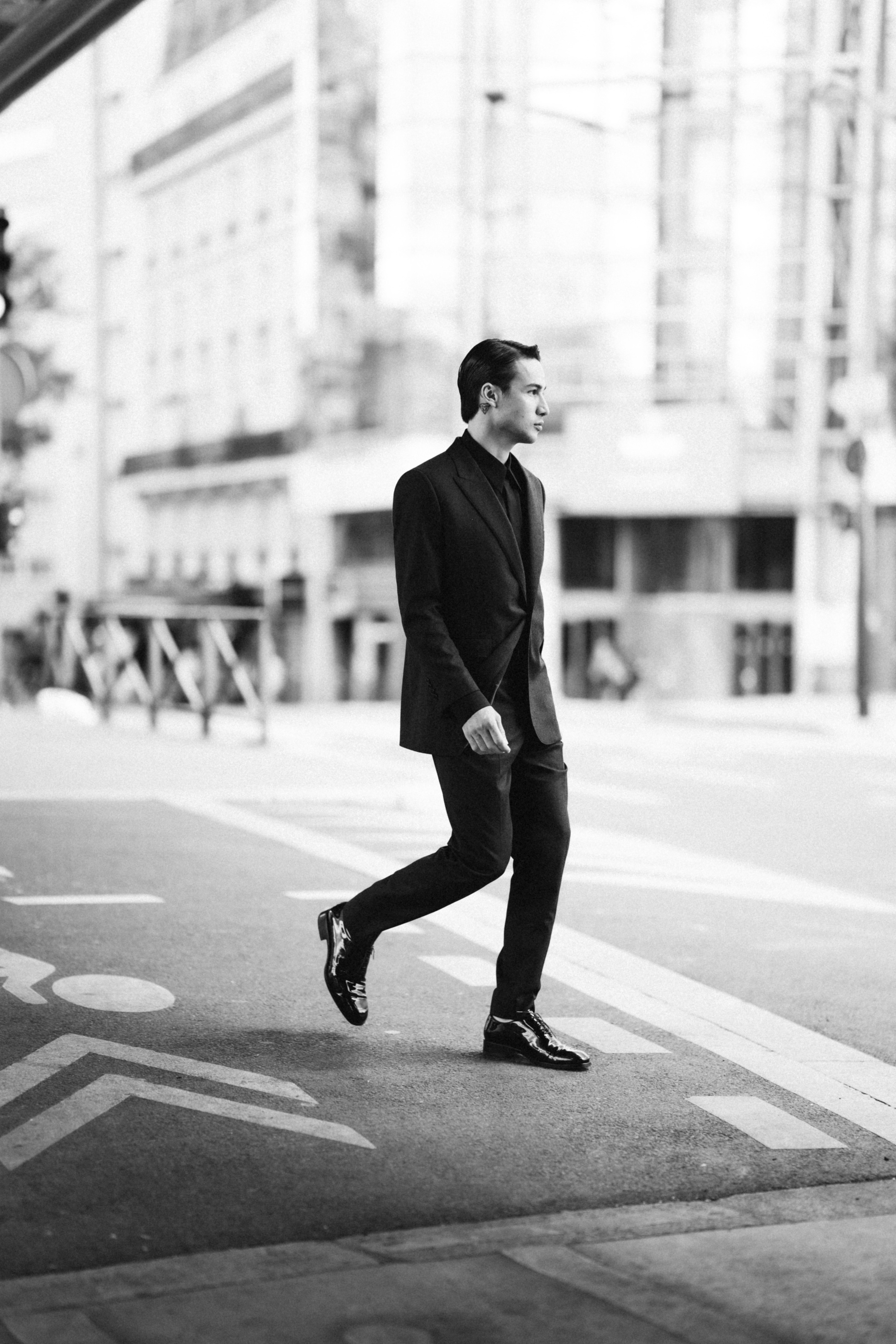 Wedding photo shoot in Paris. Professional photographer in Paris — Shybitska Iryna