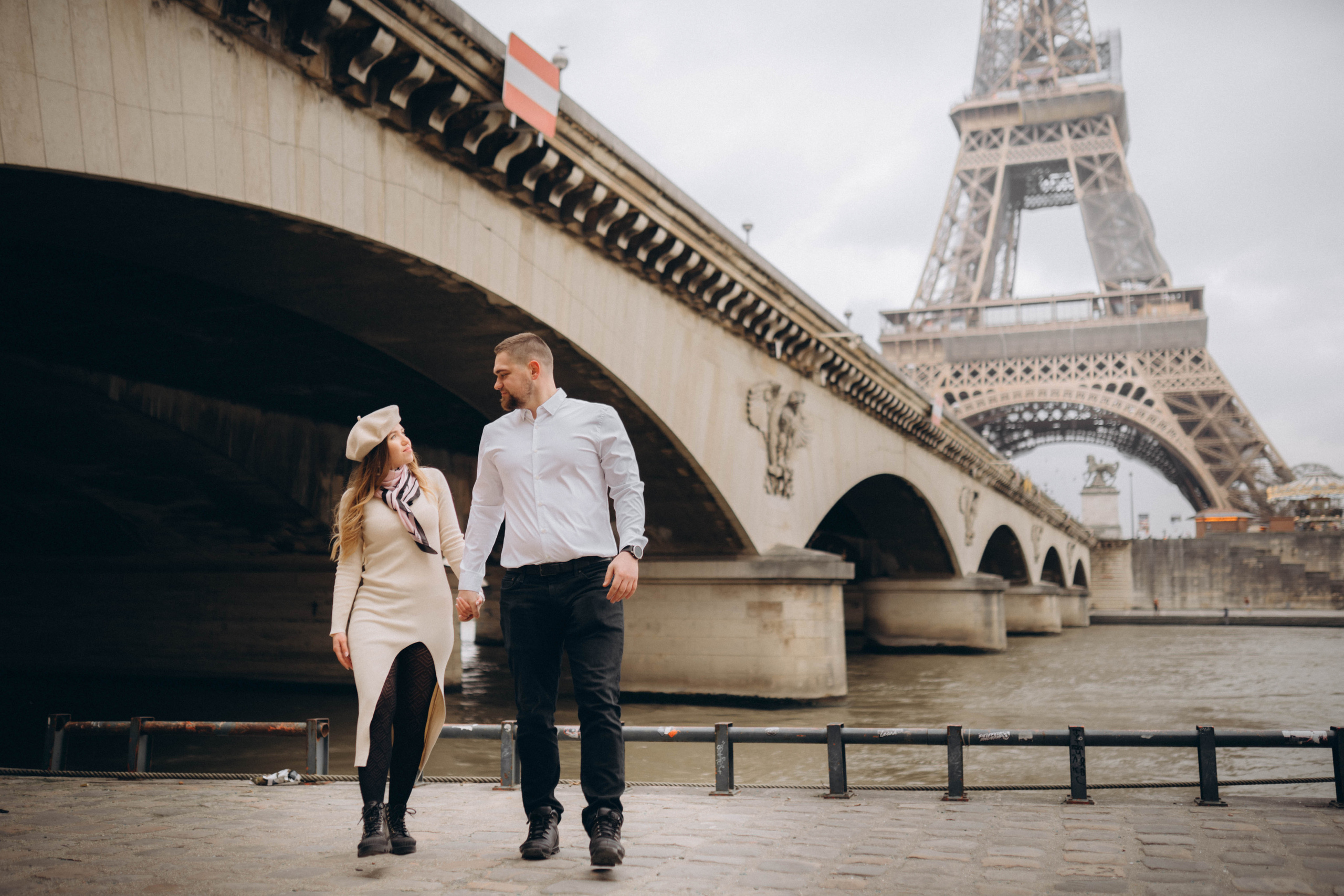 Ideas for a photo shoot in Paris. Professional photographer in Paris — Shybitska Iryna