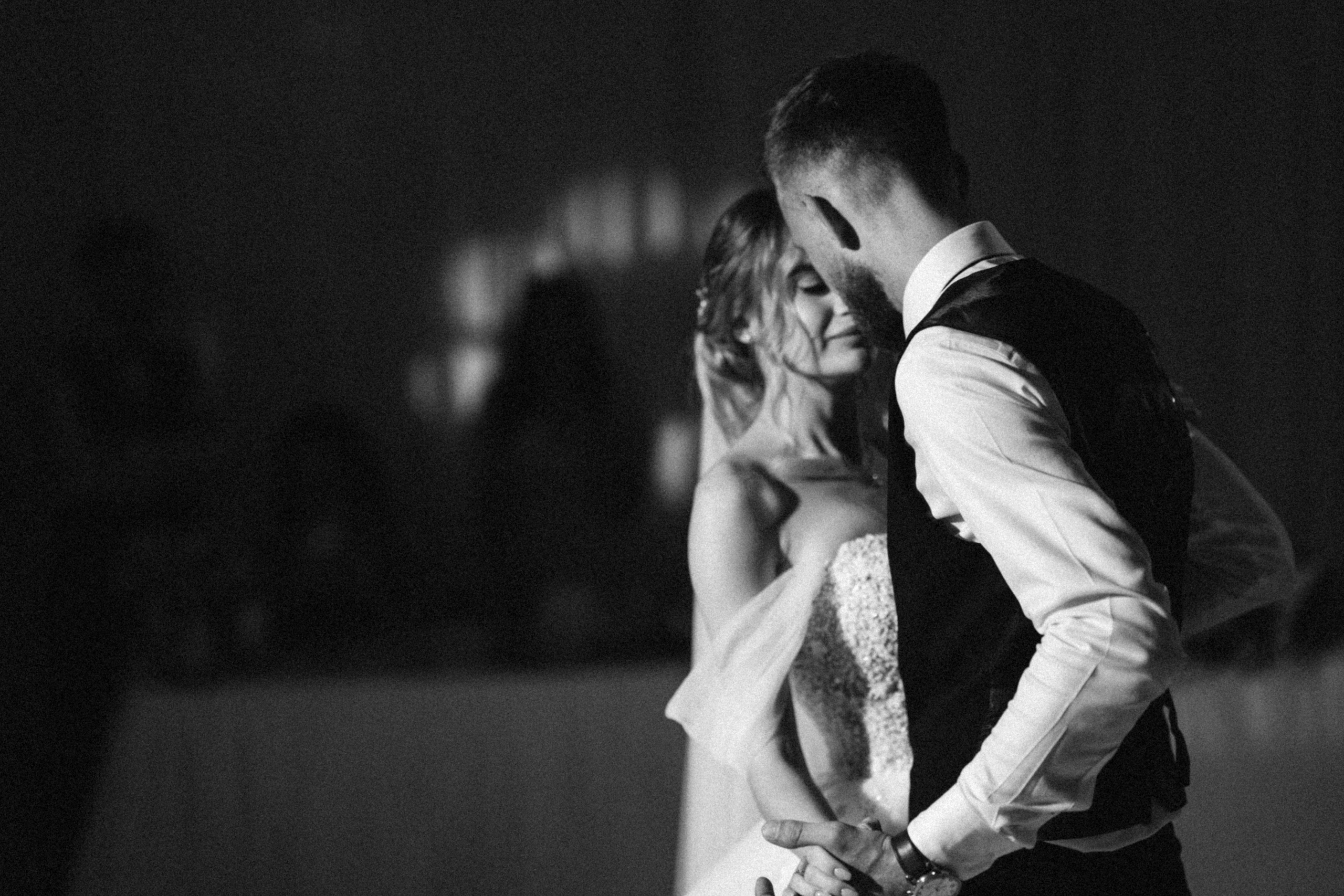 Wedding Day in Paris and Reception. Professional photographer in Paris — Shybitska Iryna