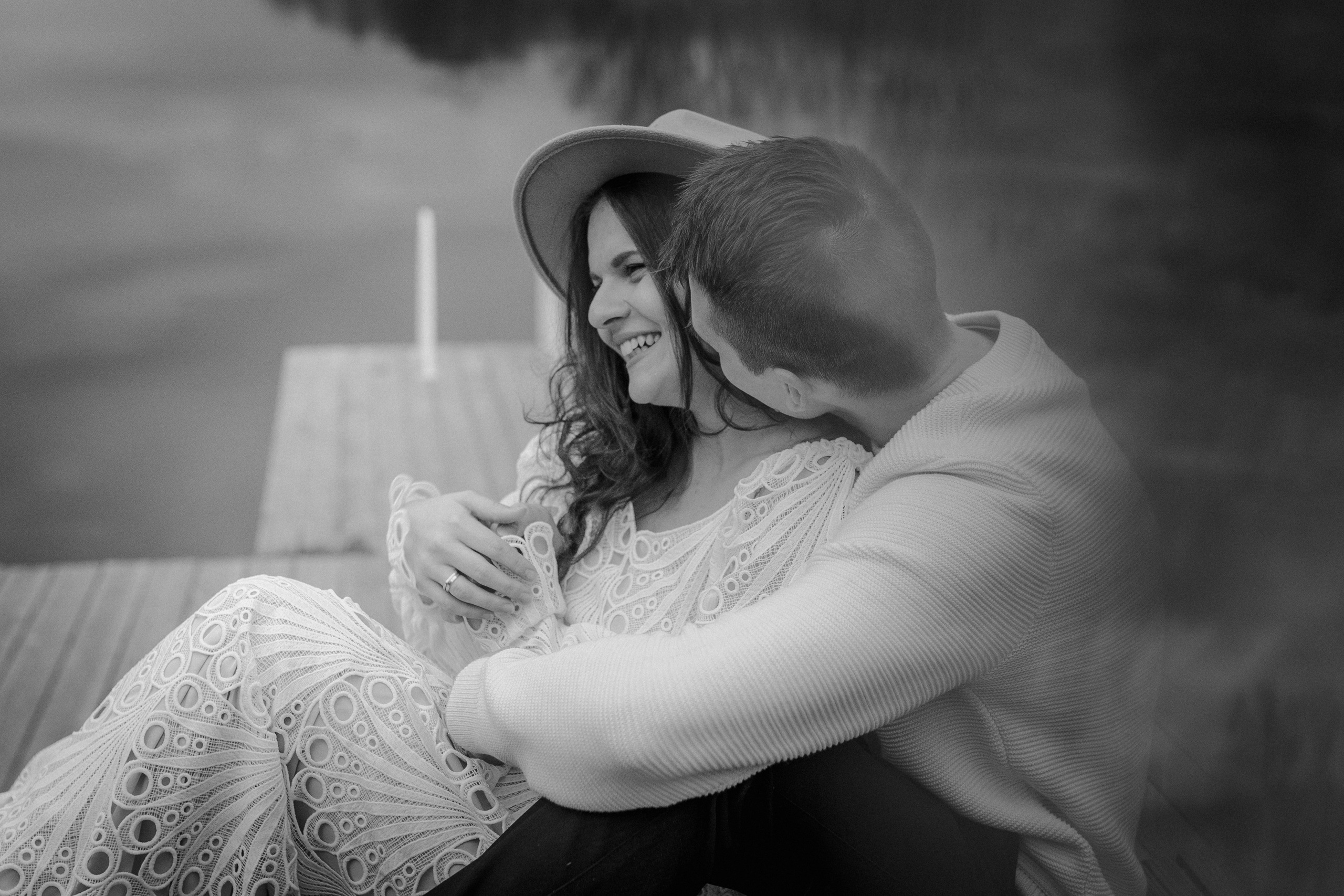 У озера. Professional photographer in Paris — Shybitska Iryna