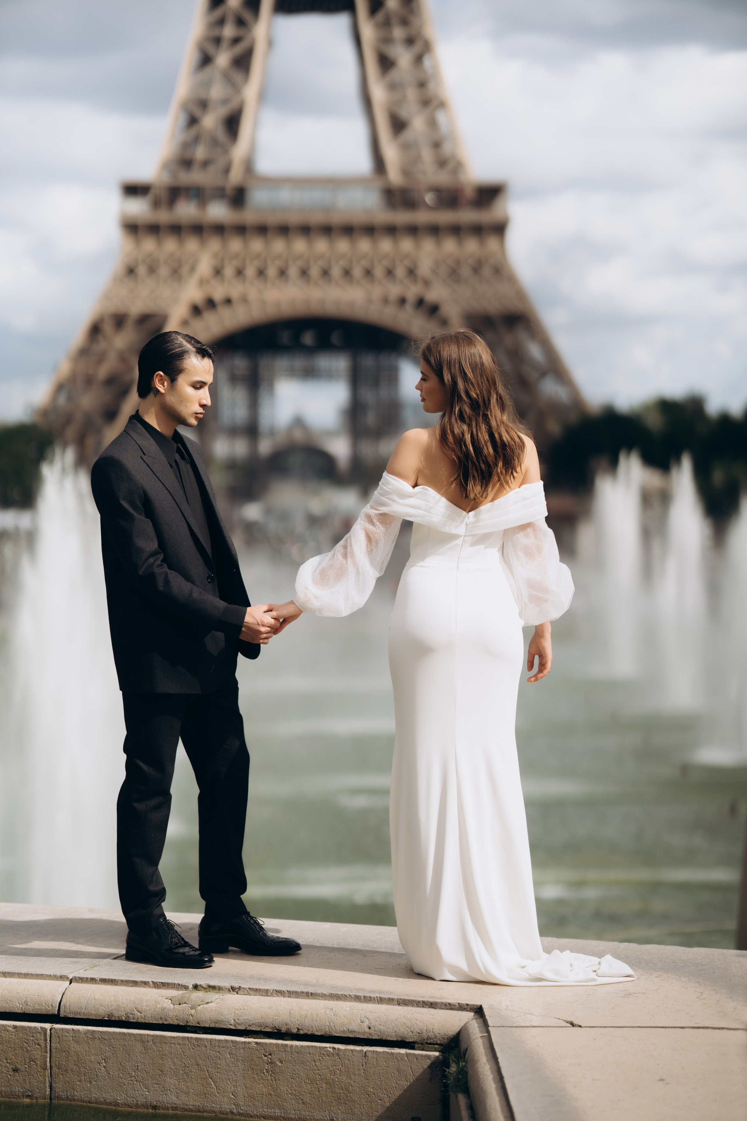 Wedding photo shoot in Paris. Professional photographer in Paris — Shybitska Iryna