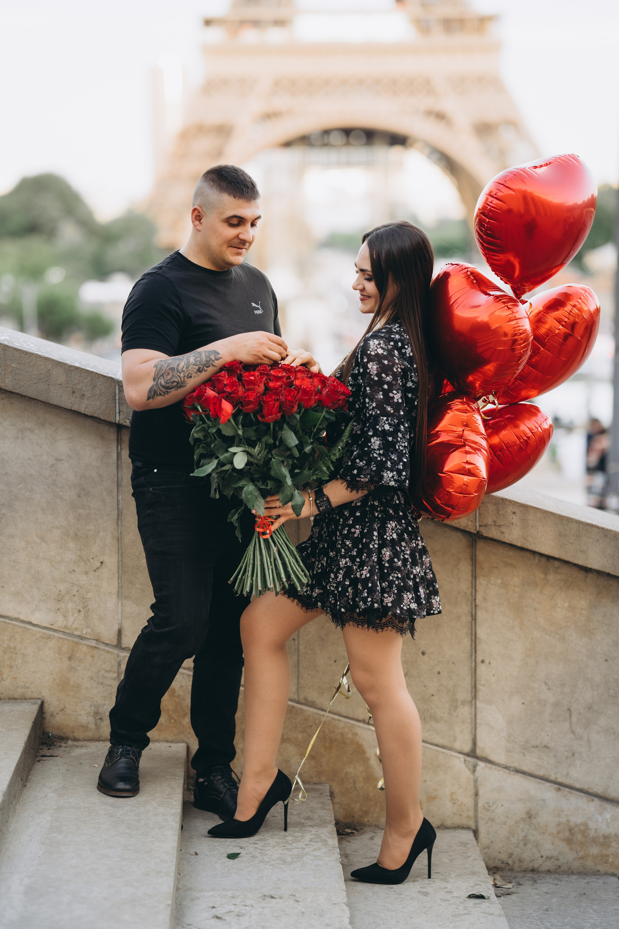 Engagement — Photo session lasts 1 hour. Professional photographer in Paris — Shybitska Iryna