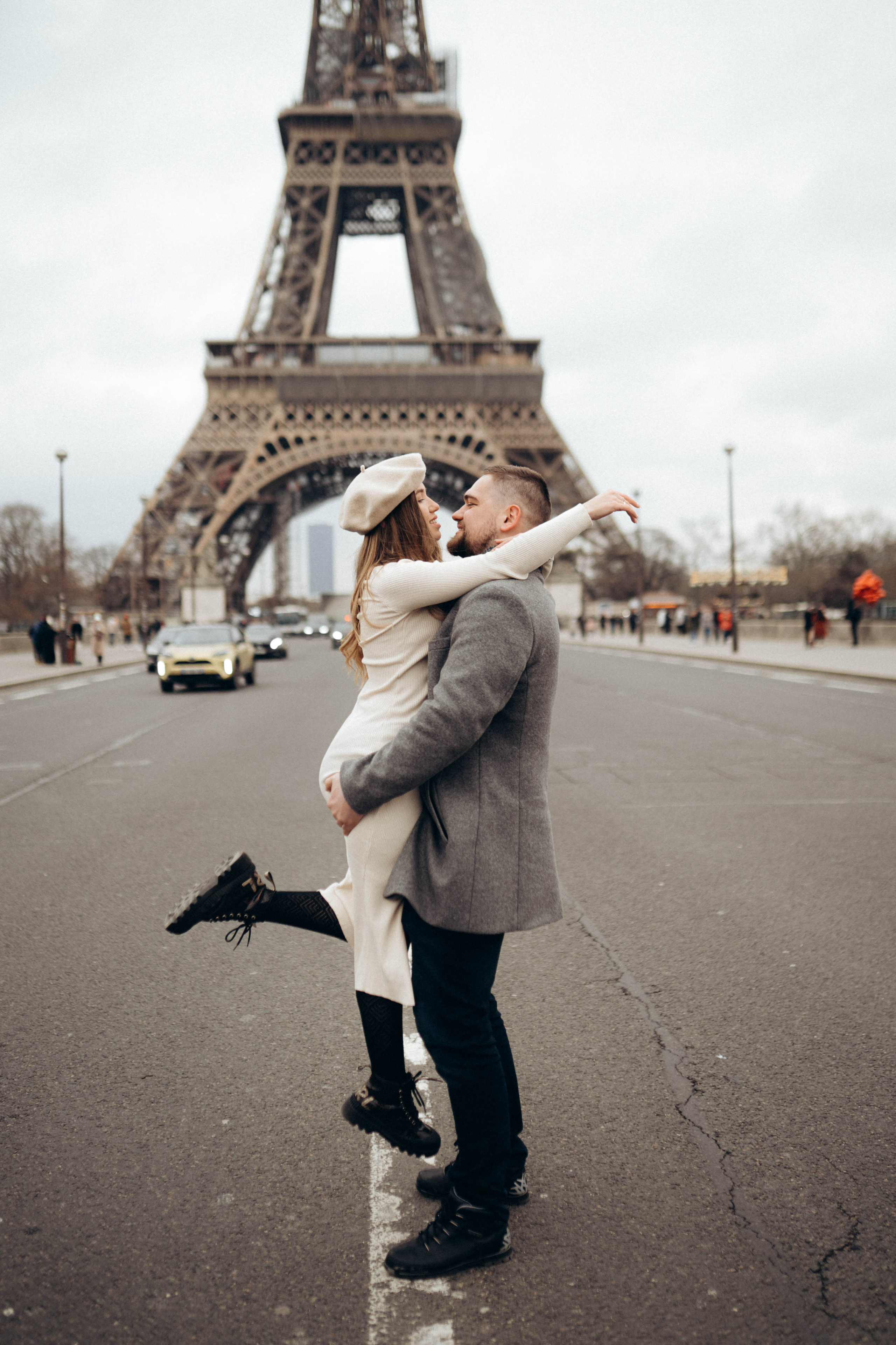 Ideas for a photo shoot in Paris. Professional photographer in Paris — Shybitska Iryna