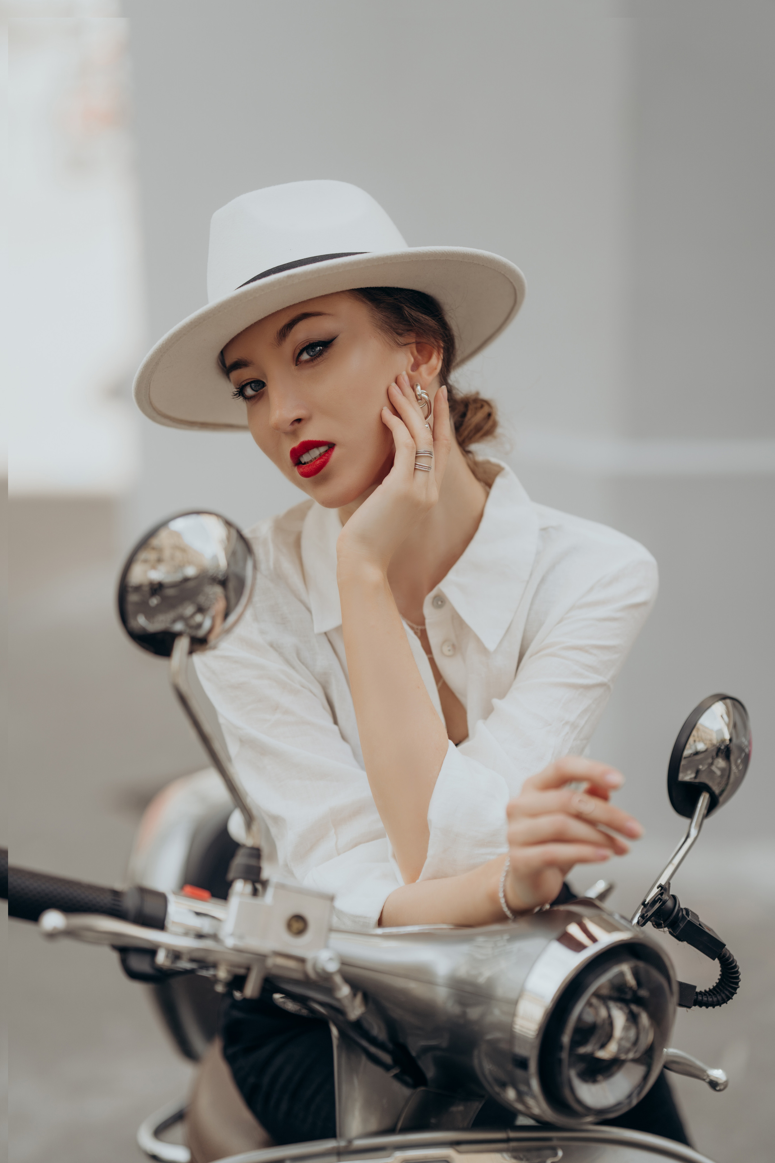 Photo shoot on the streets of Paris. Professional photographer in Paris — Shybitska Iryna