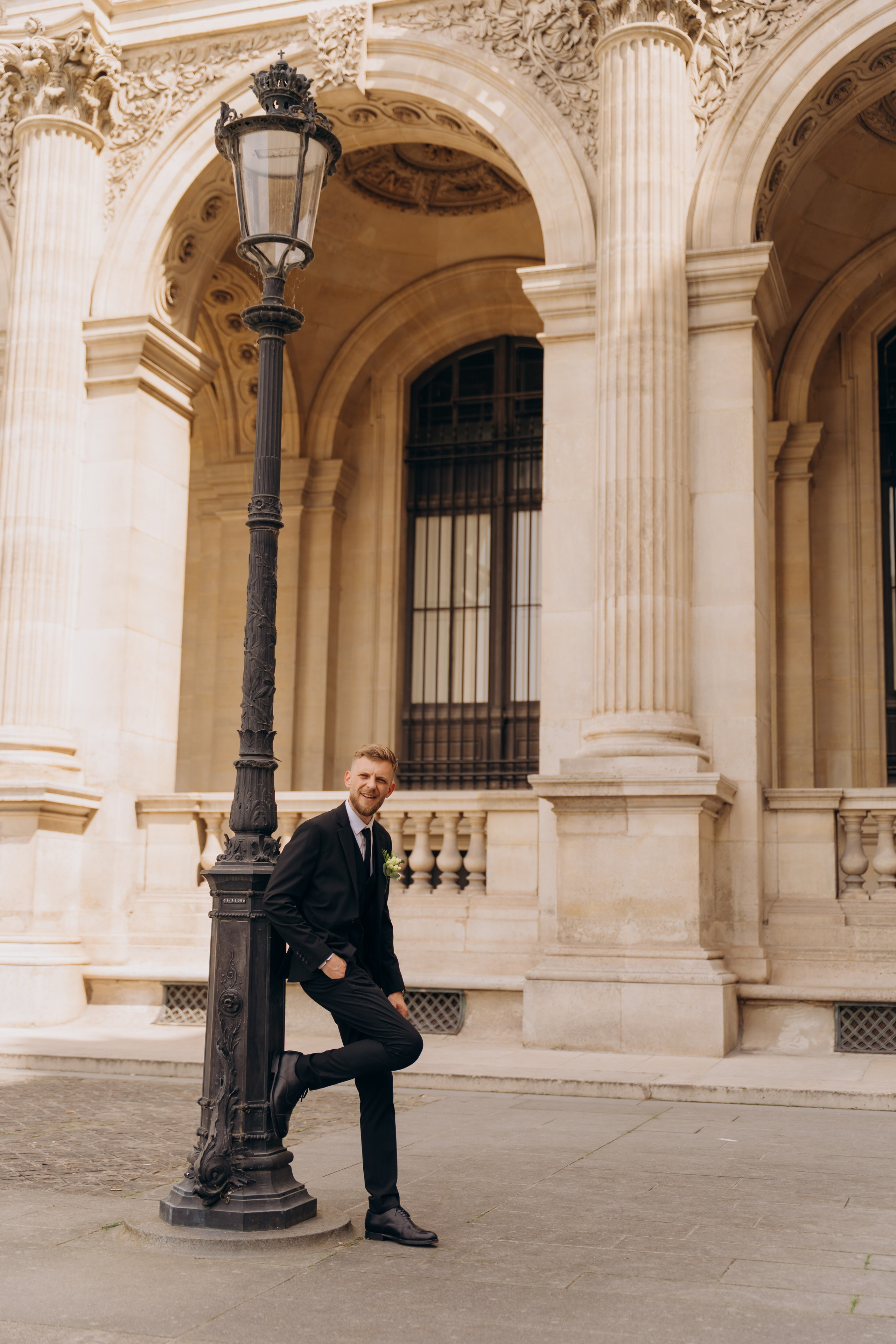 Wedding Day in Paris and Reception. Professional photographer in Paris — Shybitska Iryna