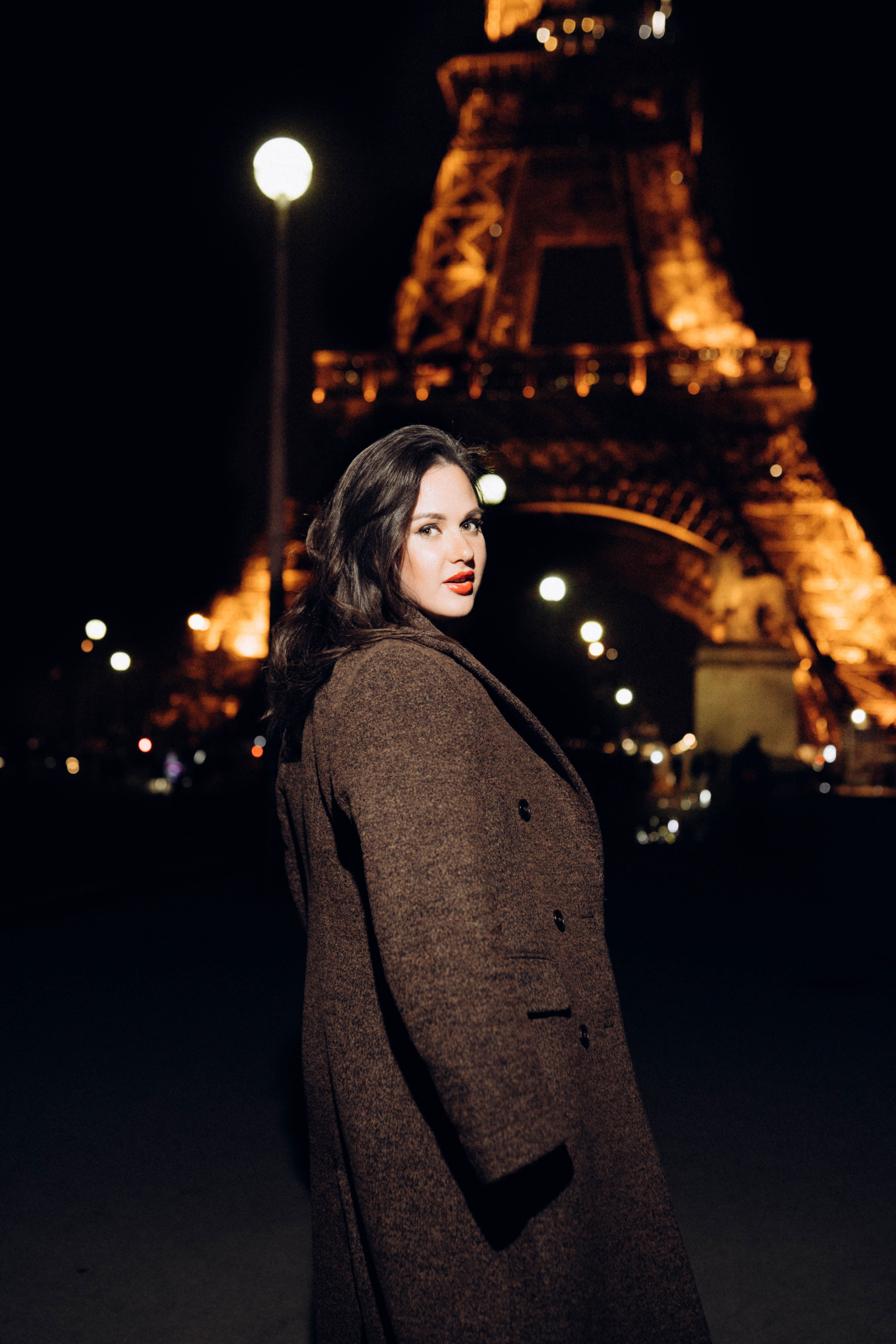 Night photo session in Paris. Professional photographer in Paris — Shybitska Iryna