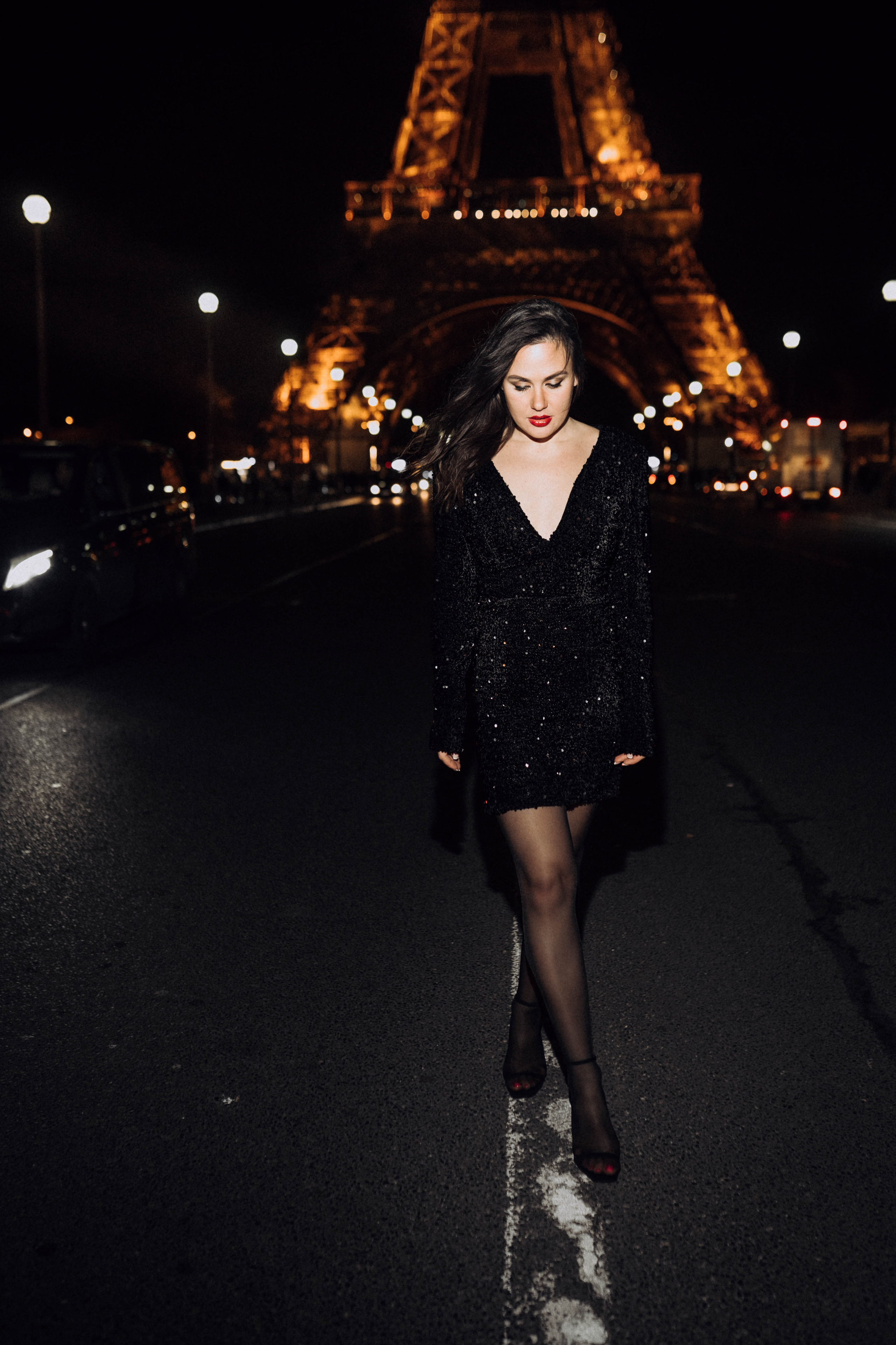 Night photo session in Paris. Professional photographer in Paris — Shybitska Iryna